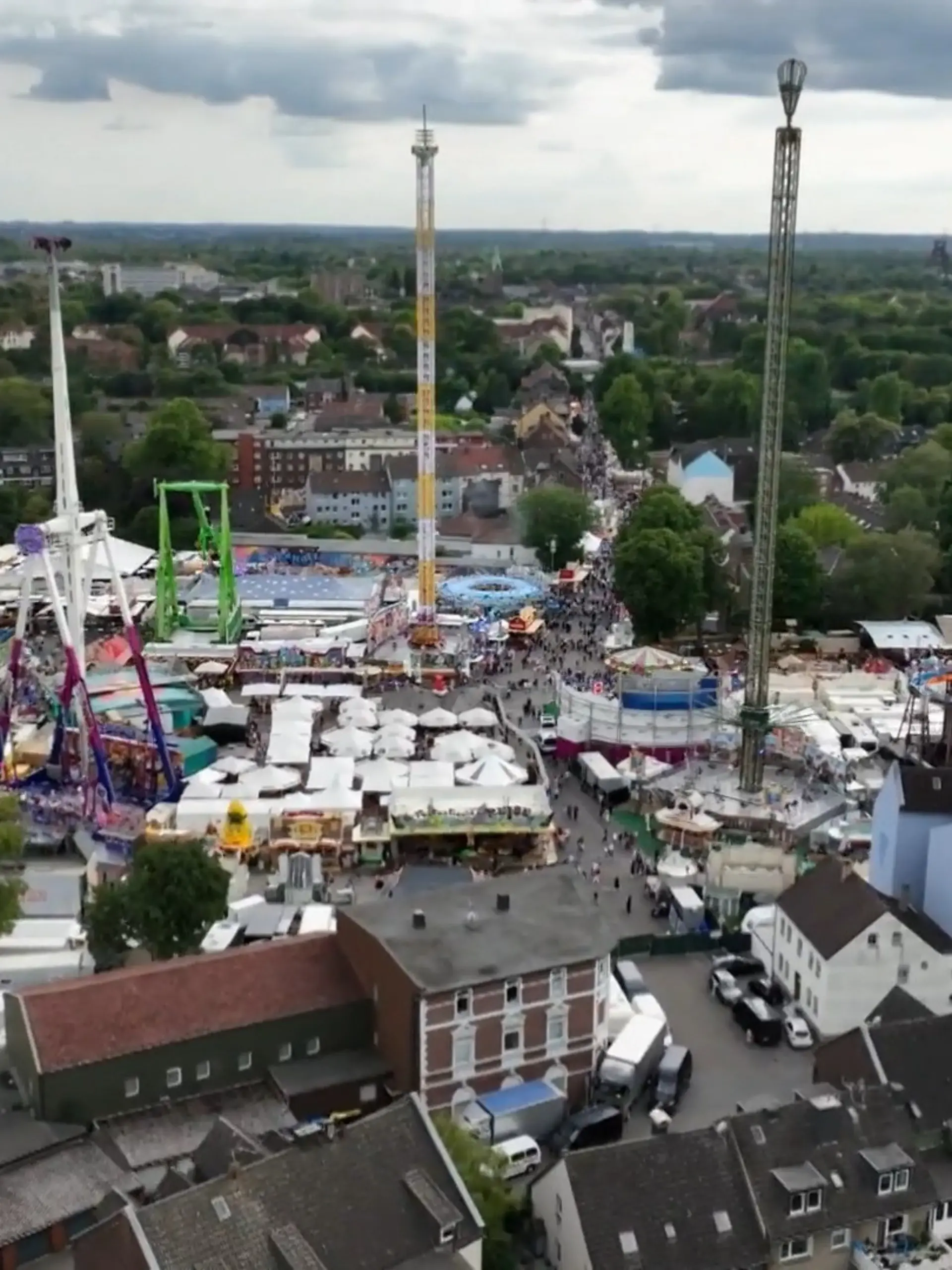 Bild zu: "Neue Attraktionen auf Cranger Kirmes"