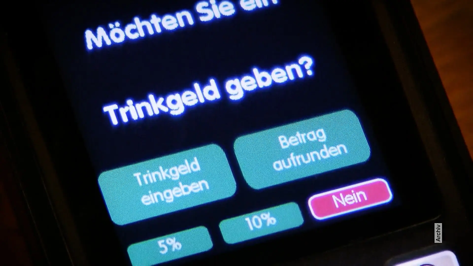 Erste Händler testen Trinkgeld beim Einkaufen Neuer Trend im Einzelhandel