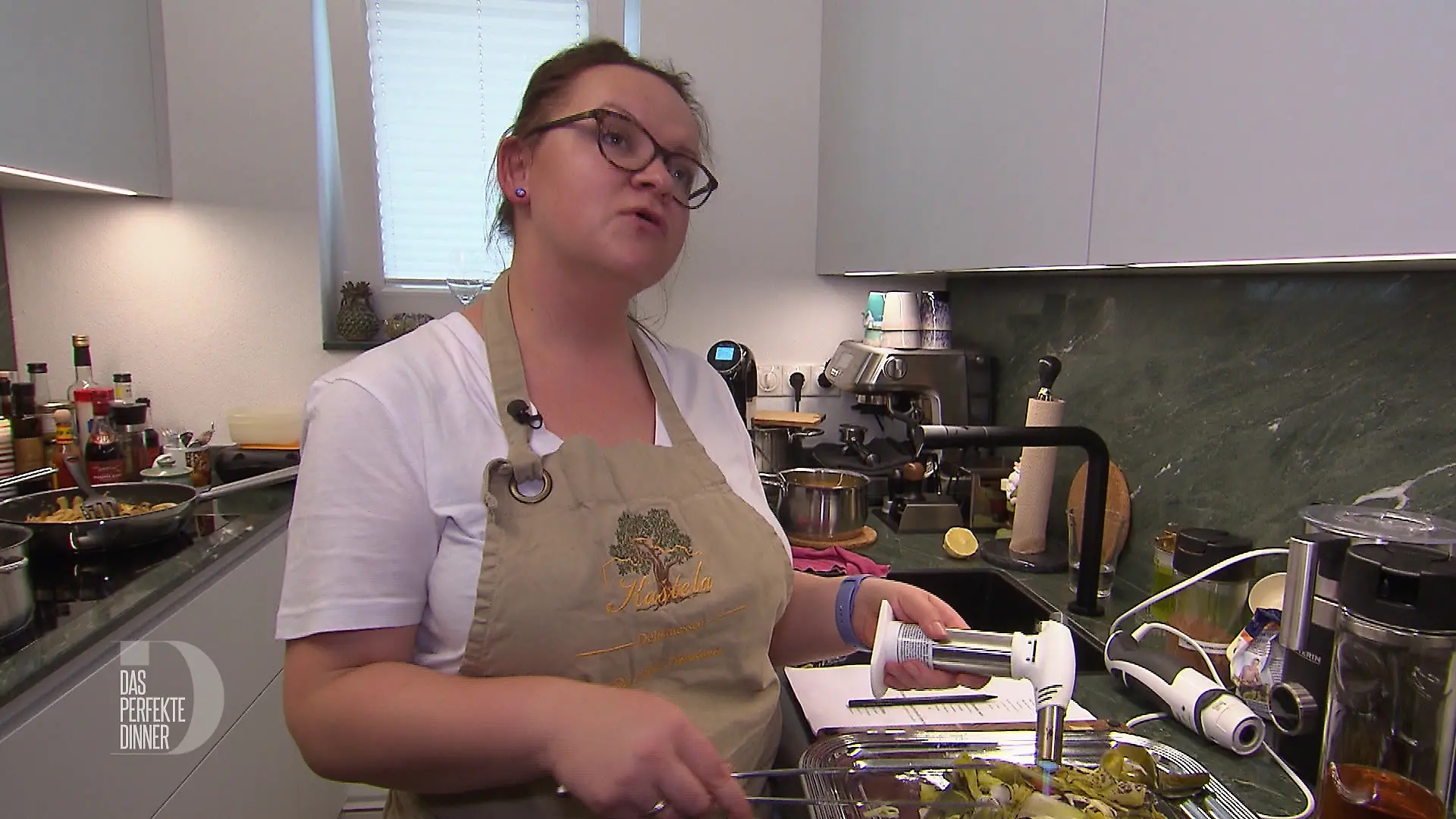 Claudia hat bei ihrem Dinner erste Ausfälle zu verzeichnen