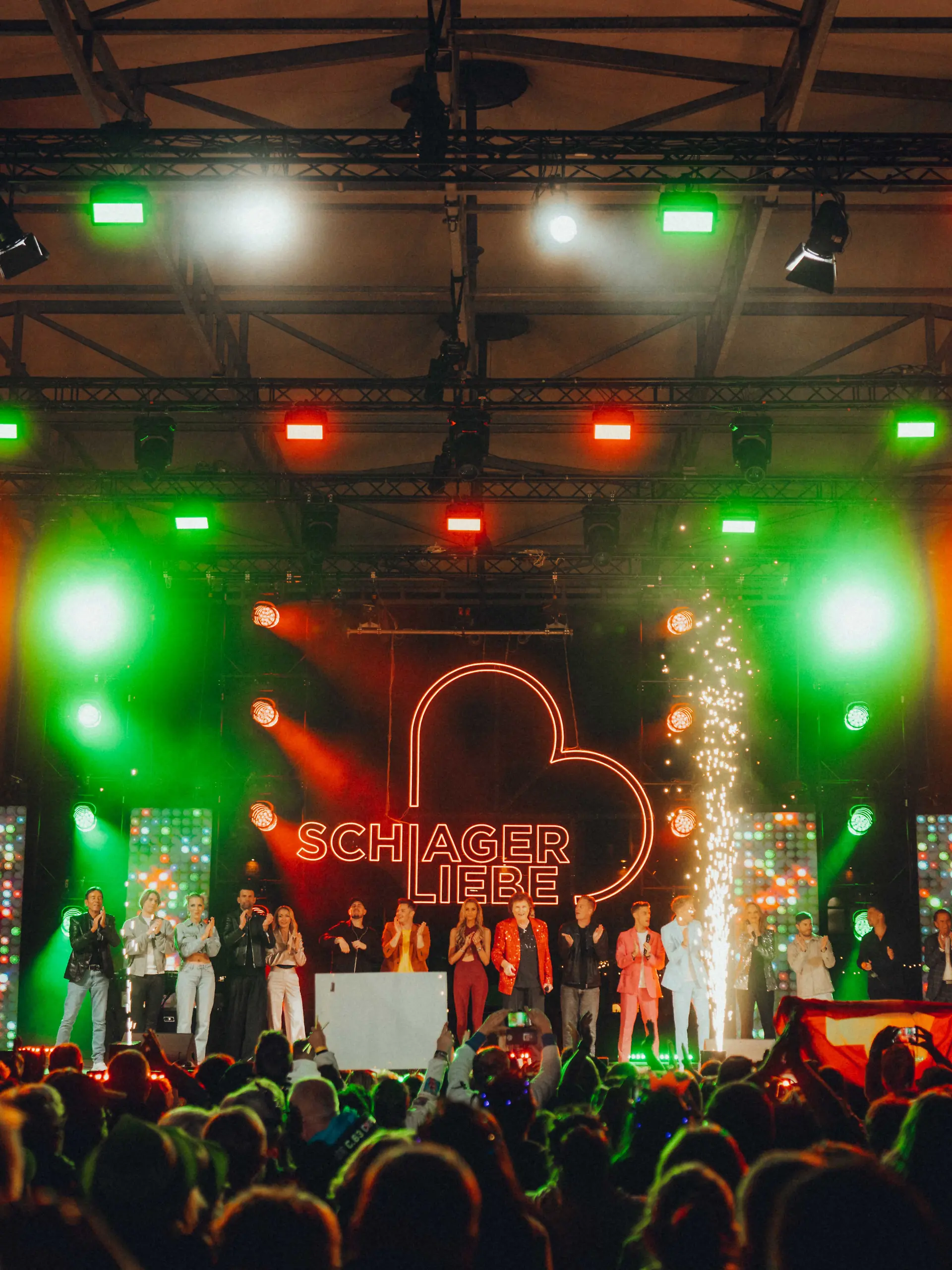 Bild zu: "Schlagerliebe LIVE"