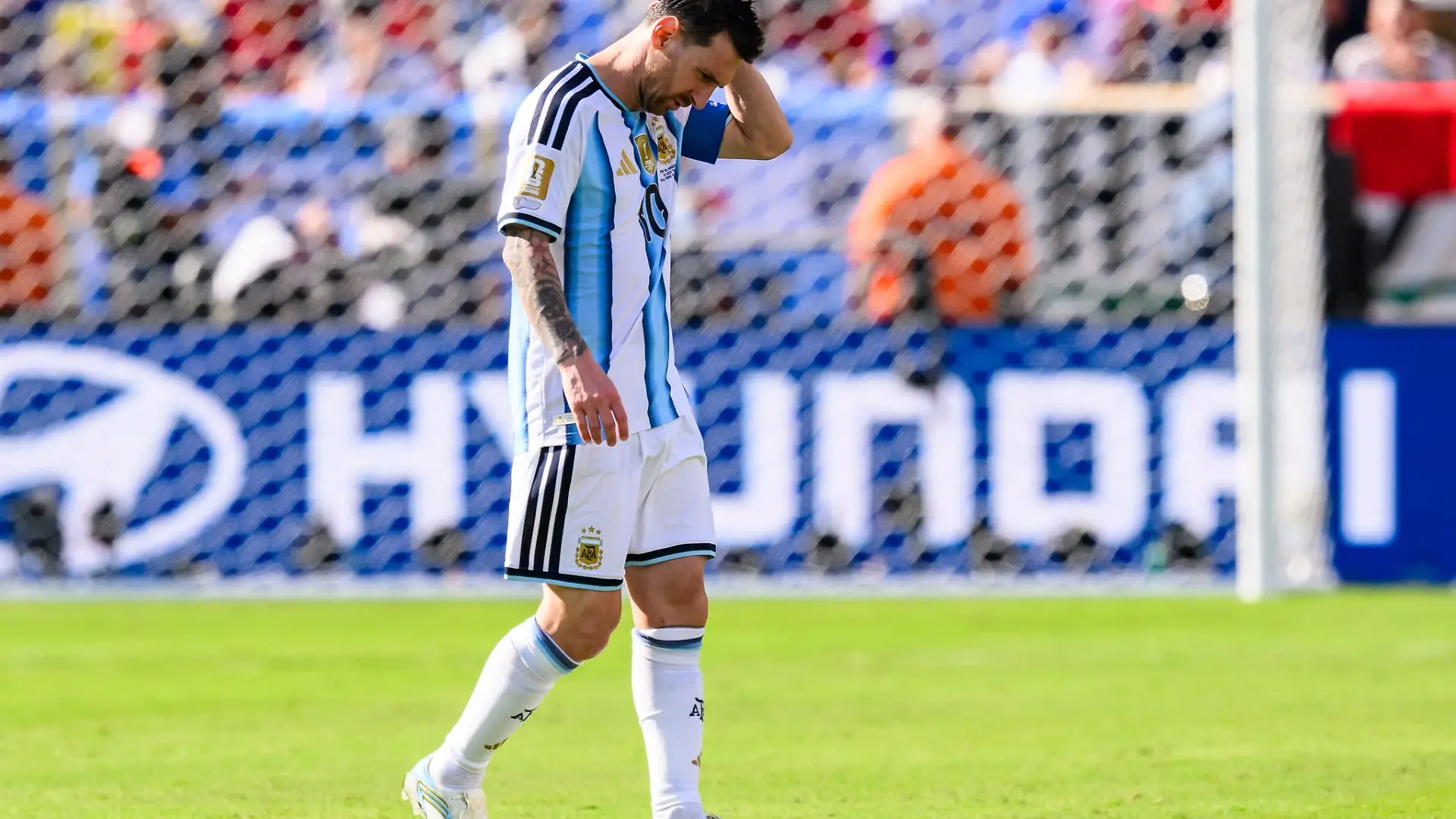 Messi verabschiedete sich in emotionalen Worten von seinem Vater. (Archivbild)