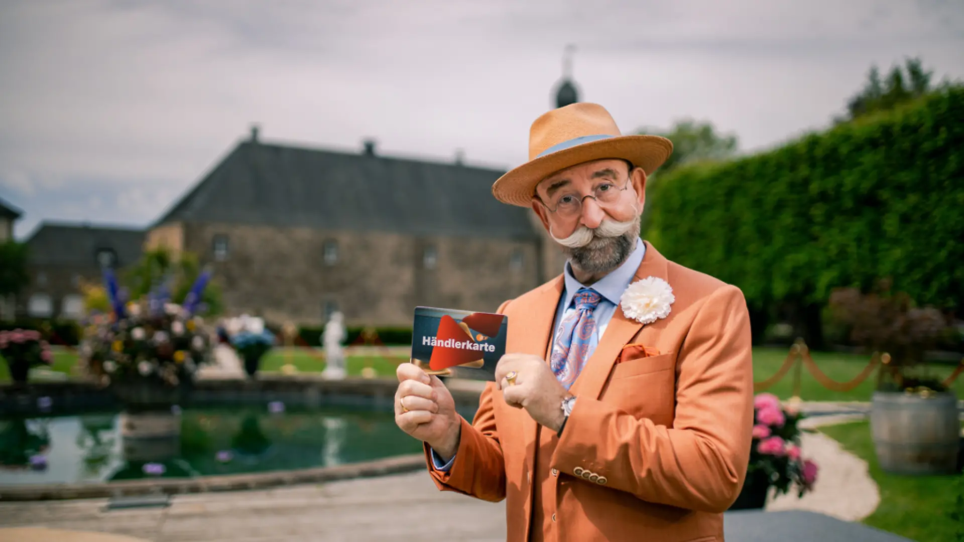 Horst Lichter bei der XXL-Ausgabe von „Bares für Rares” auf Schloss Ehreshoven.