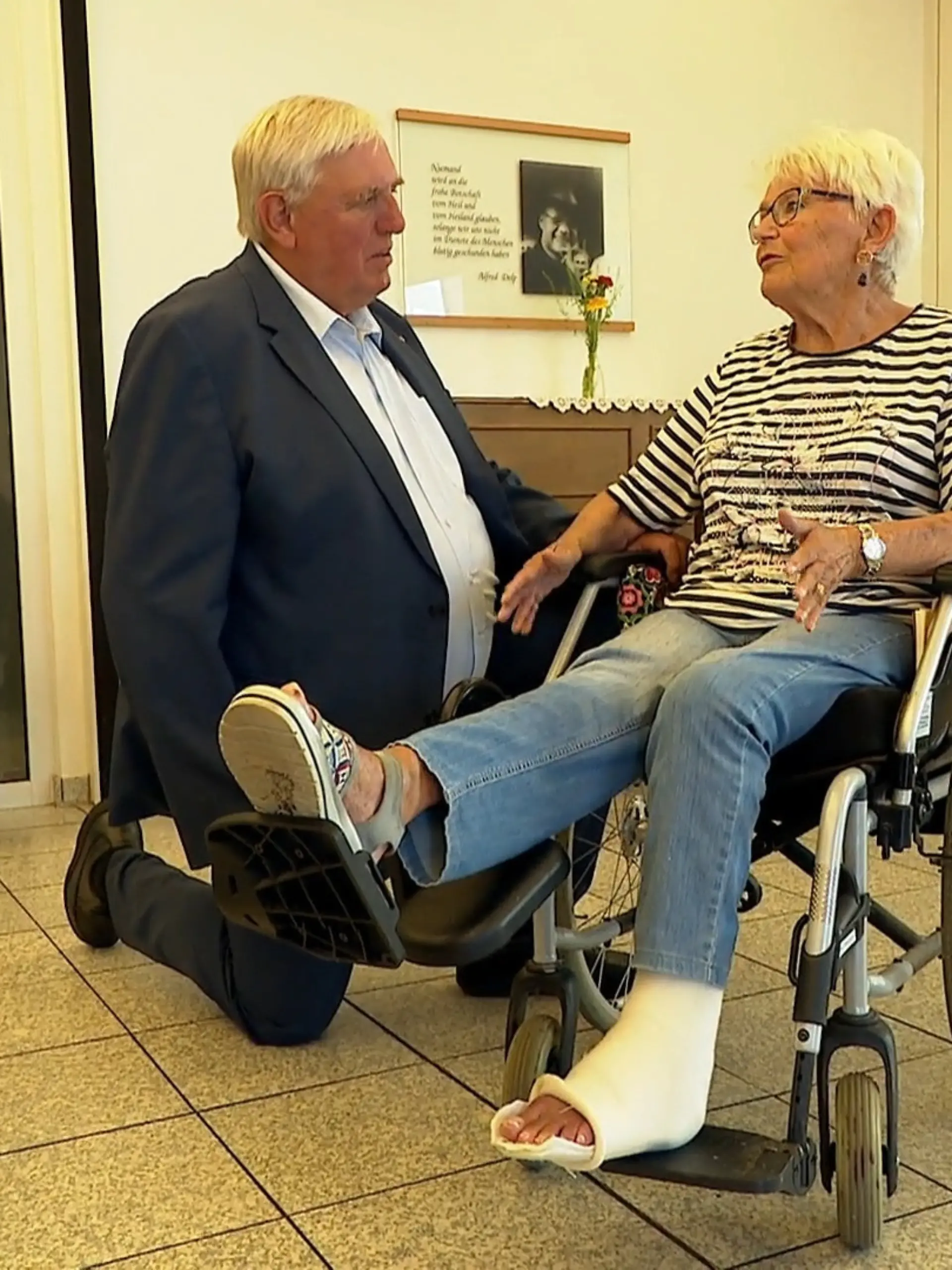 Bild zu: "Klimaanlagen gegen die Hitze? So will NRW Pflegeheime besser schützen"
