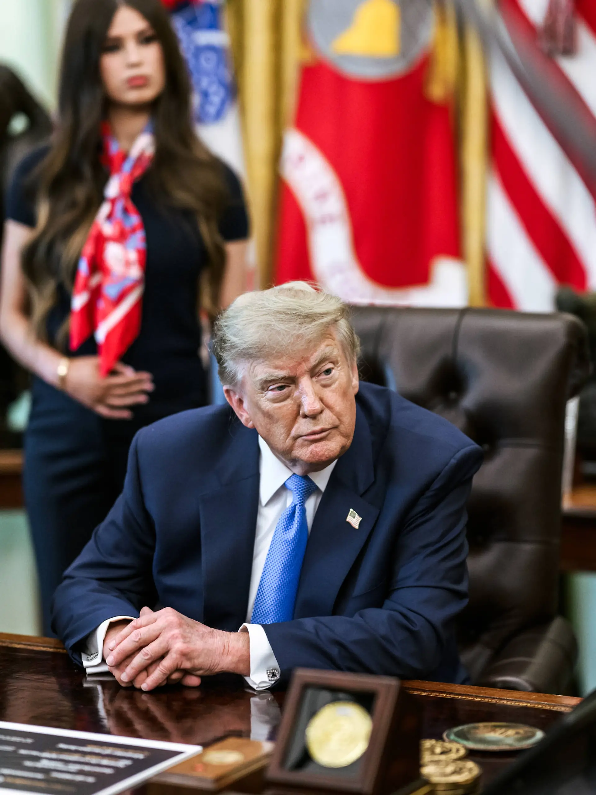 President Donald J. Trump signs an Executive Order regarding childhood vaccines President Donald J. Trump signs an Executive Order regarding childhood vaccines in the Oval Office, Monday, August 10, 2026. Official White House, Credit:Molly Riley / B66 / Avalon PUBLICATIONxNOTxINxUKxFRAxUSA Copyright: xMollyxRileyx/xB66x/xAvalonx 1122382690