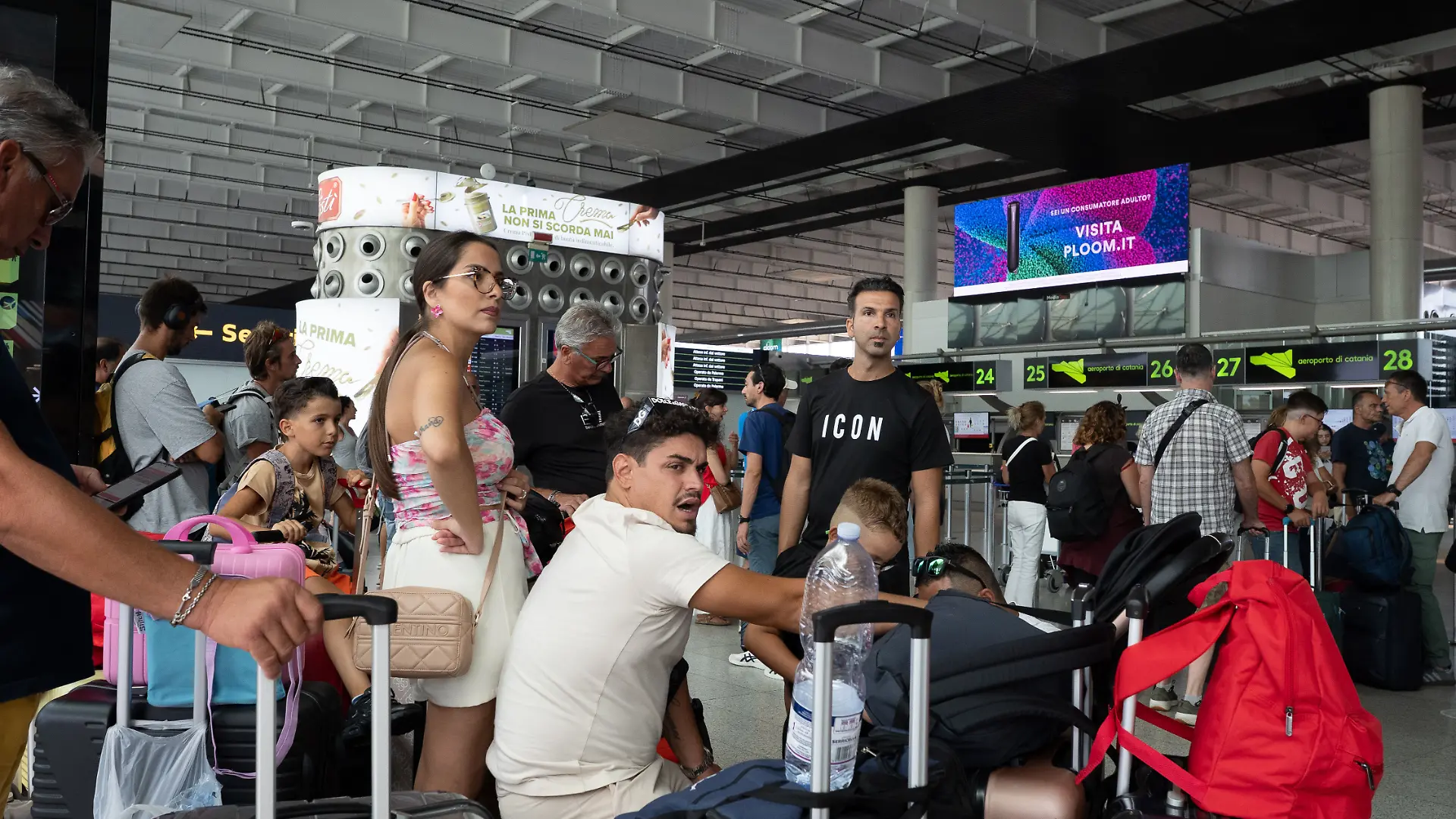 Ätna legt Catania lahm: Flughafen bleibt geschlossen