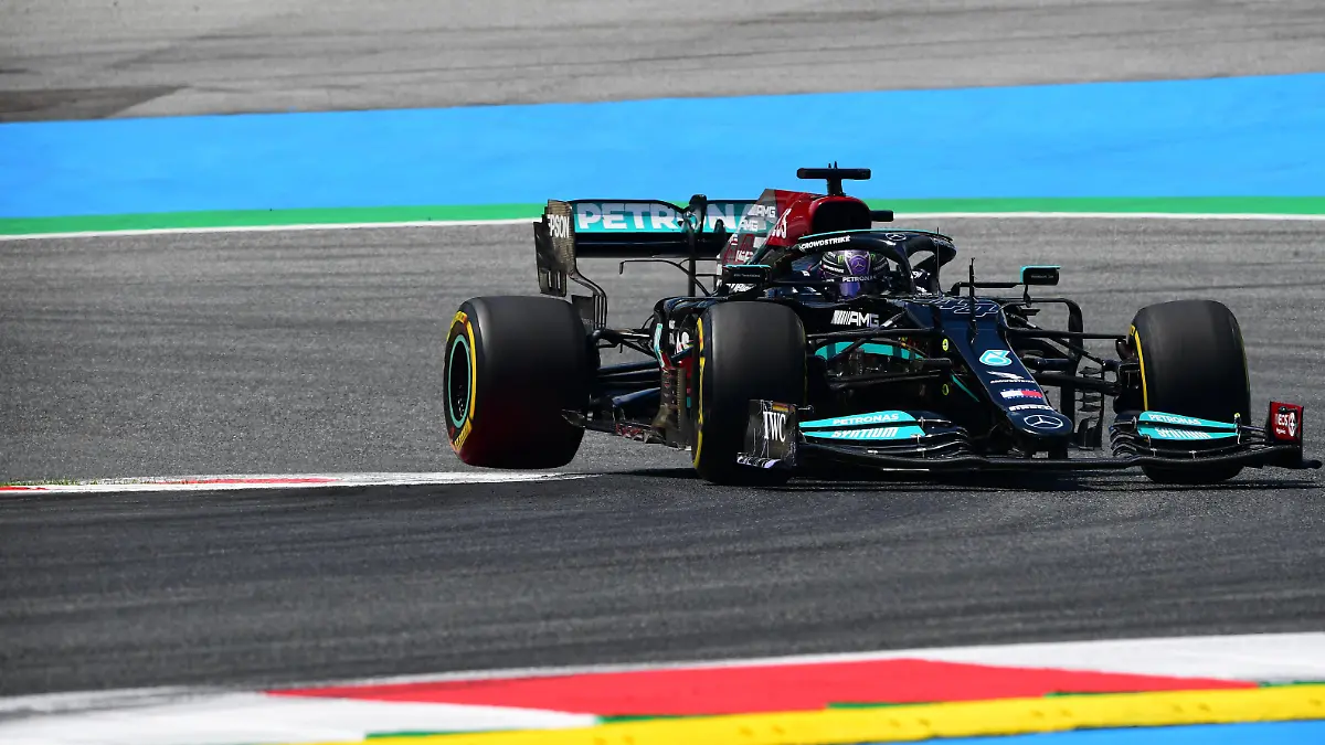 F1 Grand Prix of Styria - Practice Lewis Hamilton of Mercedes-AMG Petronas F1 Team drive his W12 single-seater during free practice of Styrian Grand Prix, 8th round of Formula One World Championship, WM, Weltmeisterschaft in Red Bull Ring in Spielberg, Styria, Austia, 25 June 2021 Spielberg Styria Austria diodato-notitle210625_npjBn PUBLICATIONxNOTxINxFRA Copyright: xAndreaxDiodatox