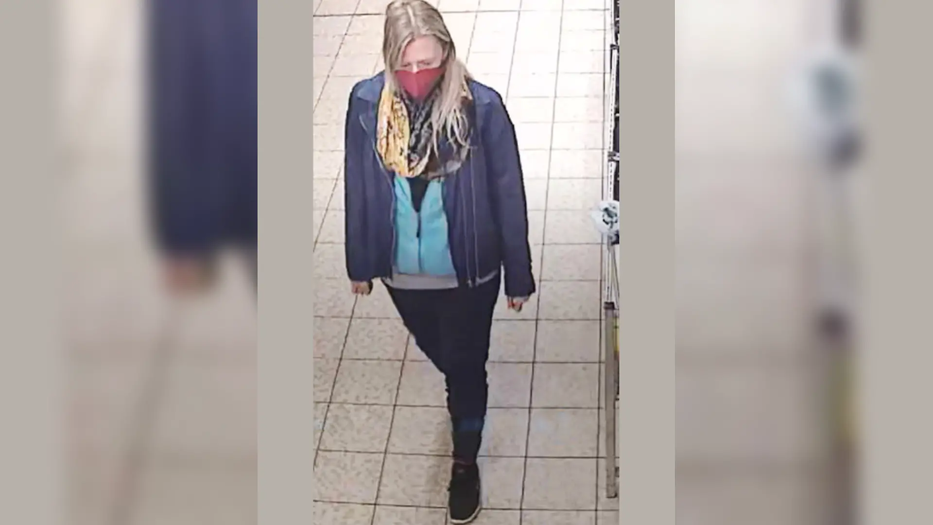 Vanessa Huber auf Überwachungskameras in einem Supermarkt