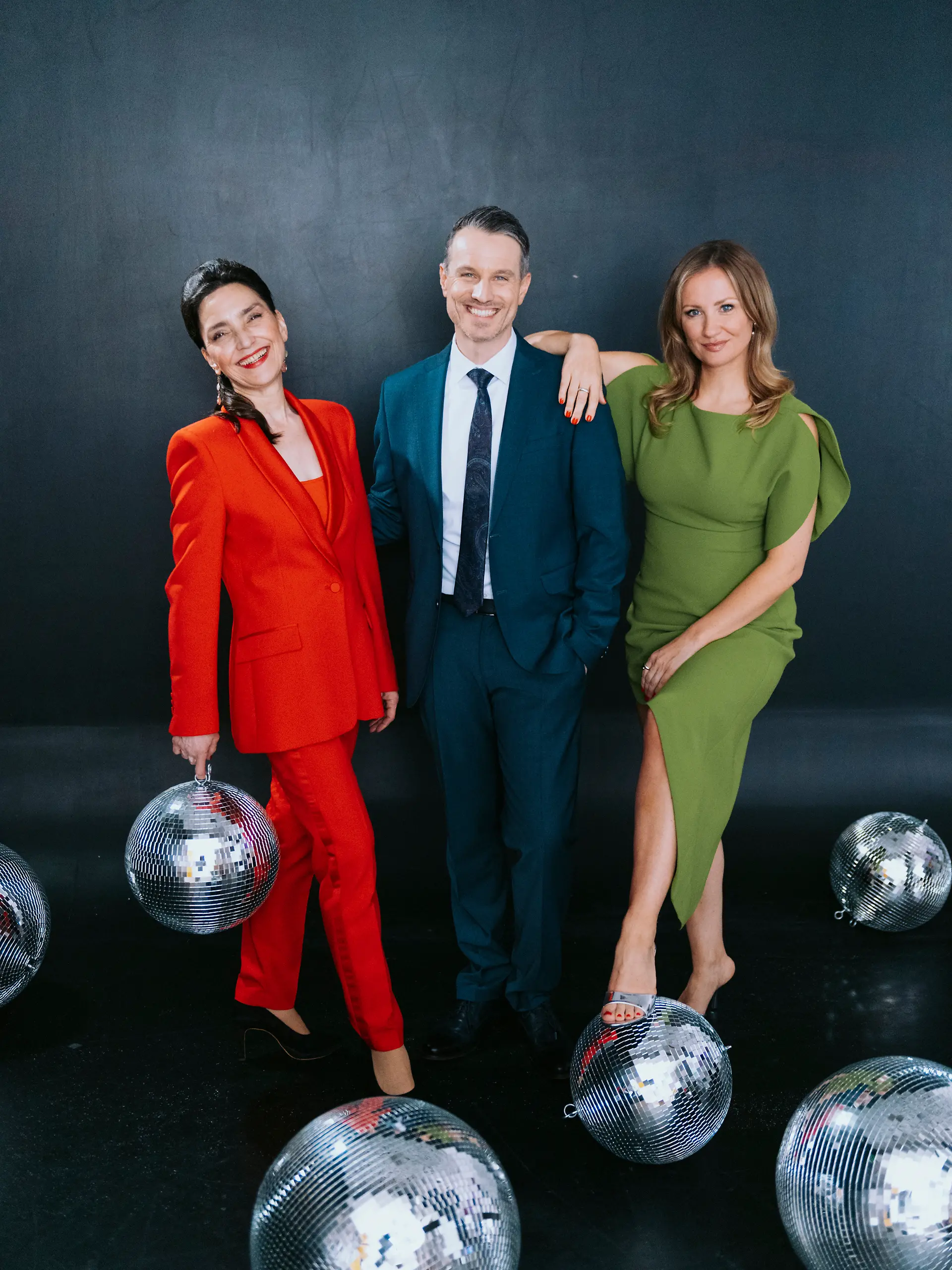 Tatjana Clasing („Simone Steinkamp”, l.), Marc Dumitru (Kilian Reichenbach) und Ania Niedieck („Isabelle Reichenbach”)