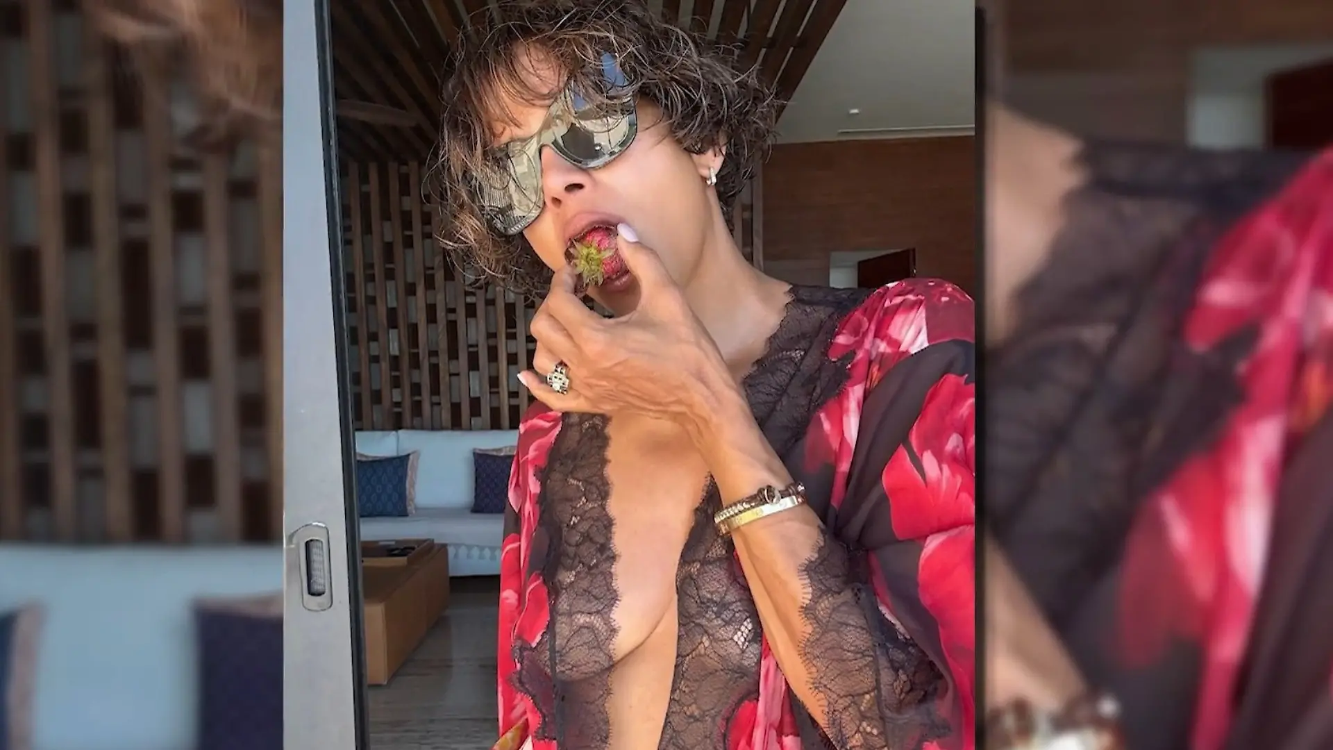 Sexy Geburtstagsgrüße! SO freizügig zeigt sich Schauspiel-Legende auf Veranda Heiße Pose mit Erdbeeren