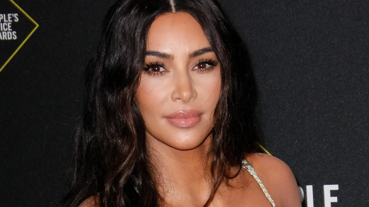 SANTA MONICA, CALIFORNIA - NOVEMBER 10: Kim Kardashian West attends the 2019 E People s Choice Awards at Barker Hangar on November 10, 2019 in Santa Monica, California. Photo: imageSPACE/MediaPunch PUBLICATIONxINxGERxSUIxAUTxONLY Copyright: ximageSPACEx