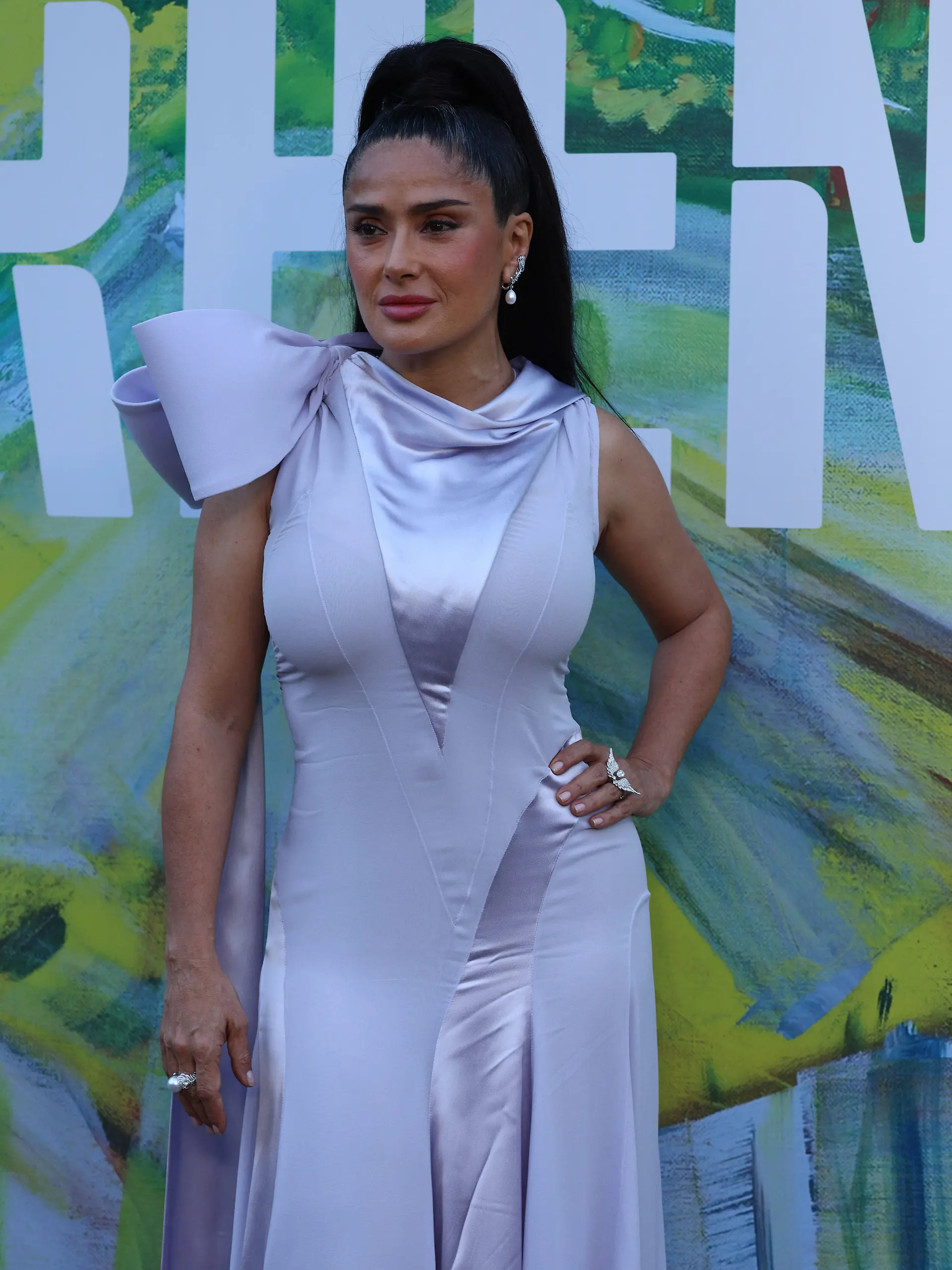 Serpentine Gallery Summer Party London, UK. Salma Hayek at the Serpentine Gallery Summer Party, Serpentine Gallery. 23rd June 2026. LMK430-S230626-001. Anfisa Polyushkevych/Landmark Media PUBLICATIONxNOTxINxUKxUSAxCAN