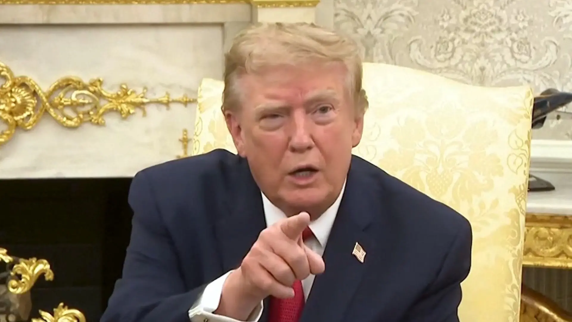 Donald Trump mault Reporterin an – wegen DIESER Frage! US-Präsident stocksauer