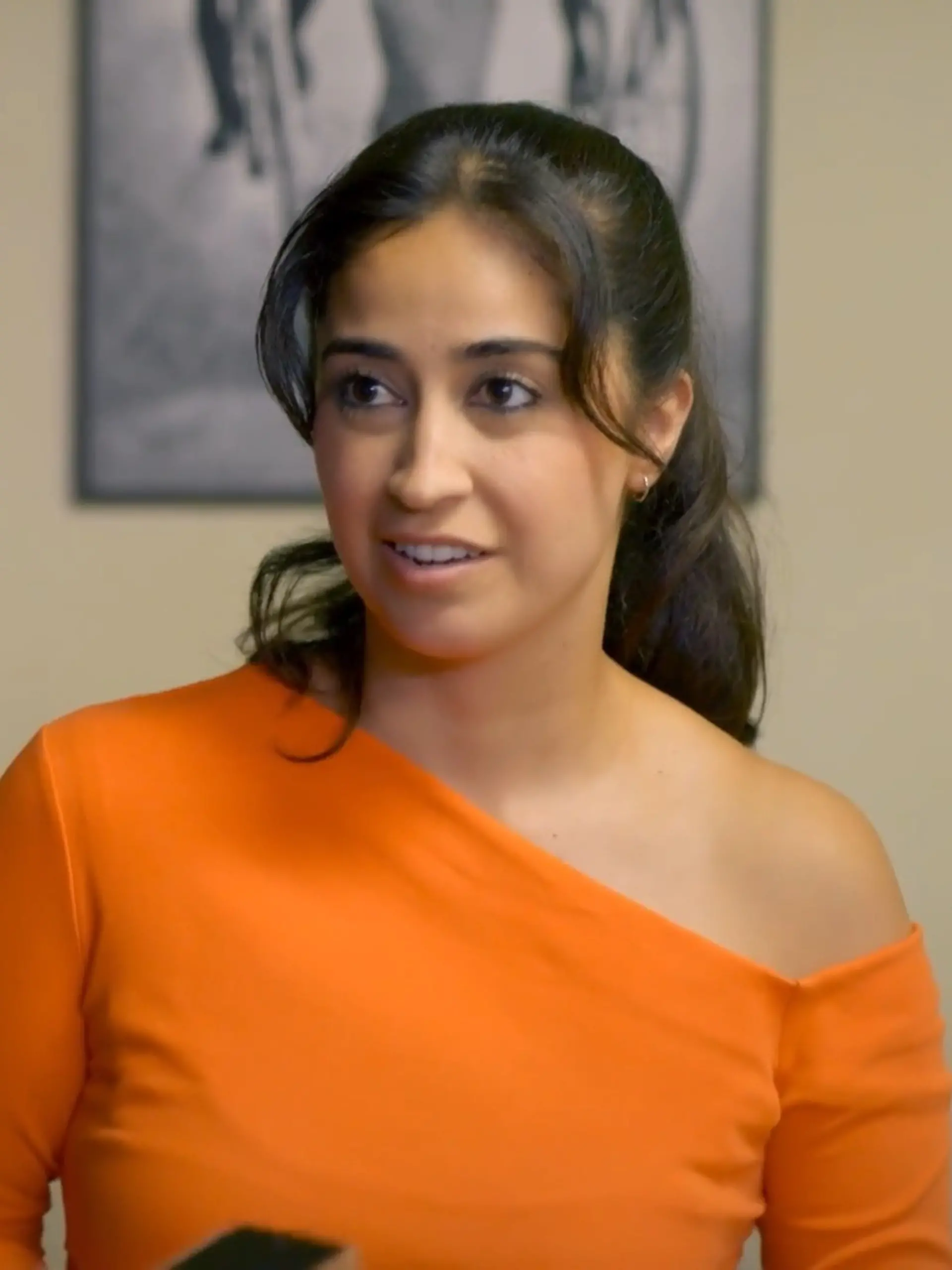 Unter uns: Esma hintergeht Larissa