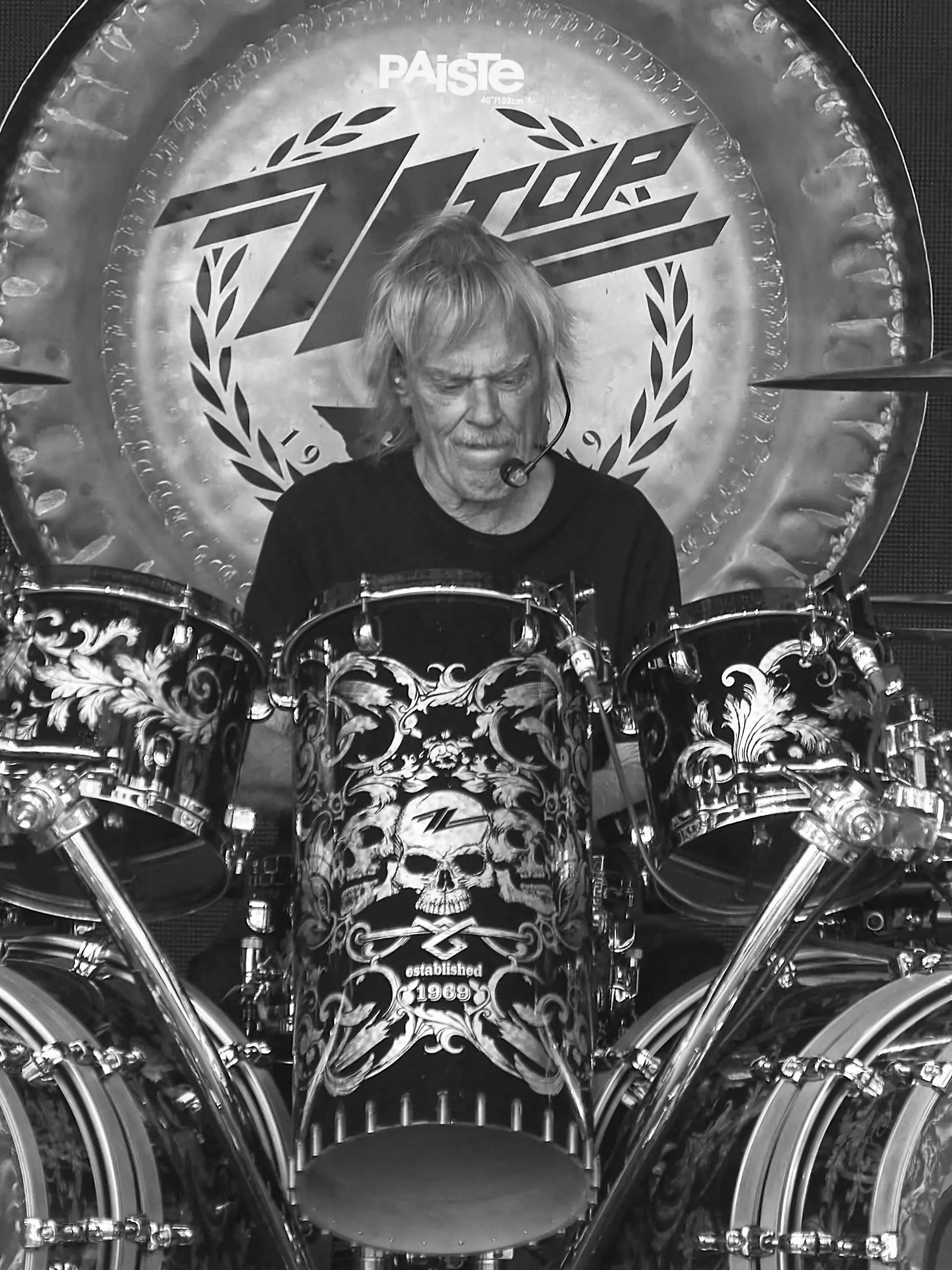 Frank Beard von ZZ Top live beim Sommerfestival 2024 unter dem Motto 'Beats, Bands und Beach' in der Autostadt. Wolfsburg, 13.07.2024
