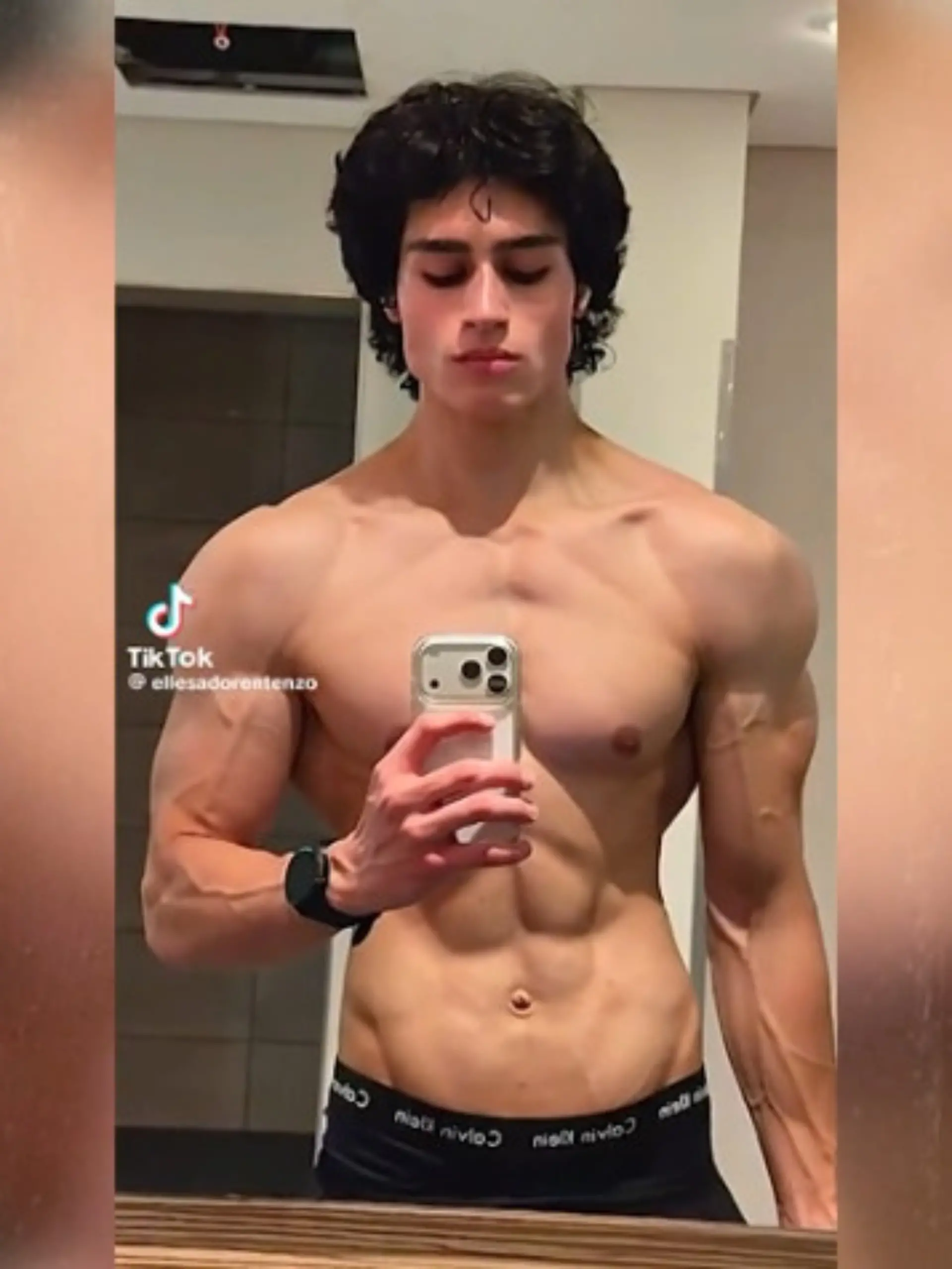 Bild zu: "Zu hässlich für`s Leben? Der brutale Trend "Looksmaxxing" bei jungen Männern"
