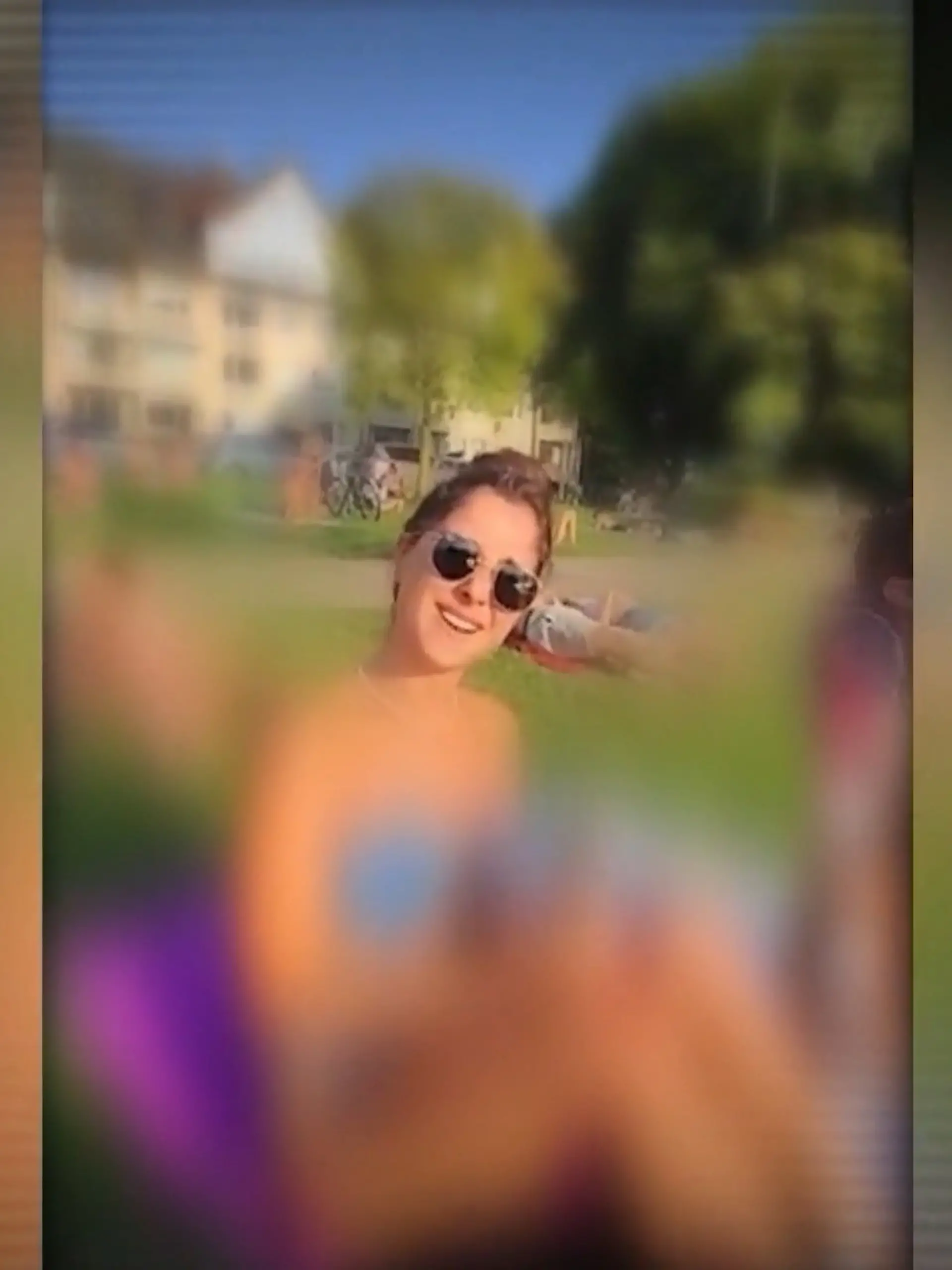 Bild zu: "Streit um Smart Glasses – wann wird heimliches Filmen strafbar?"