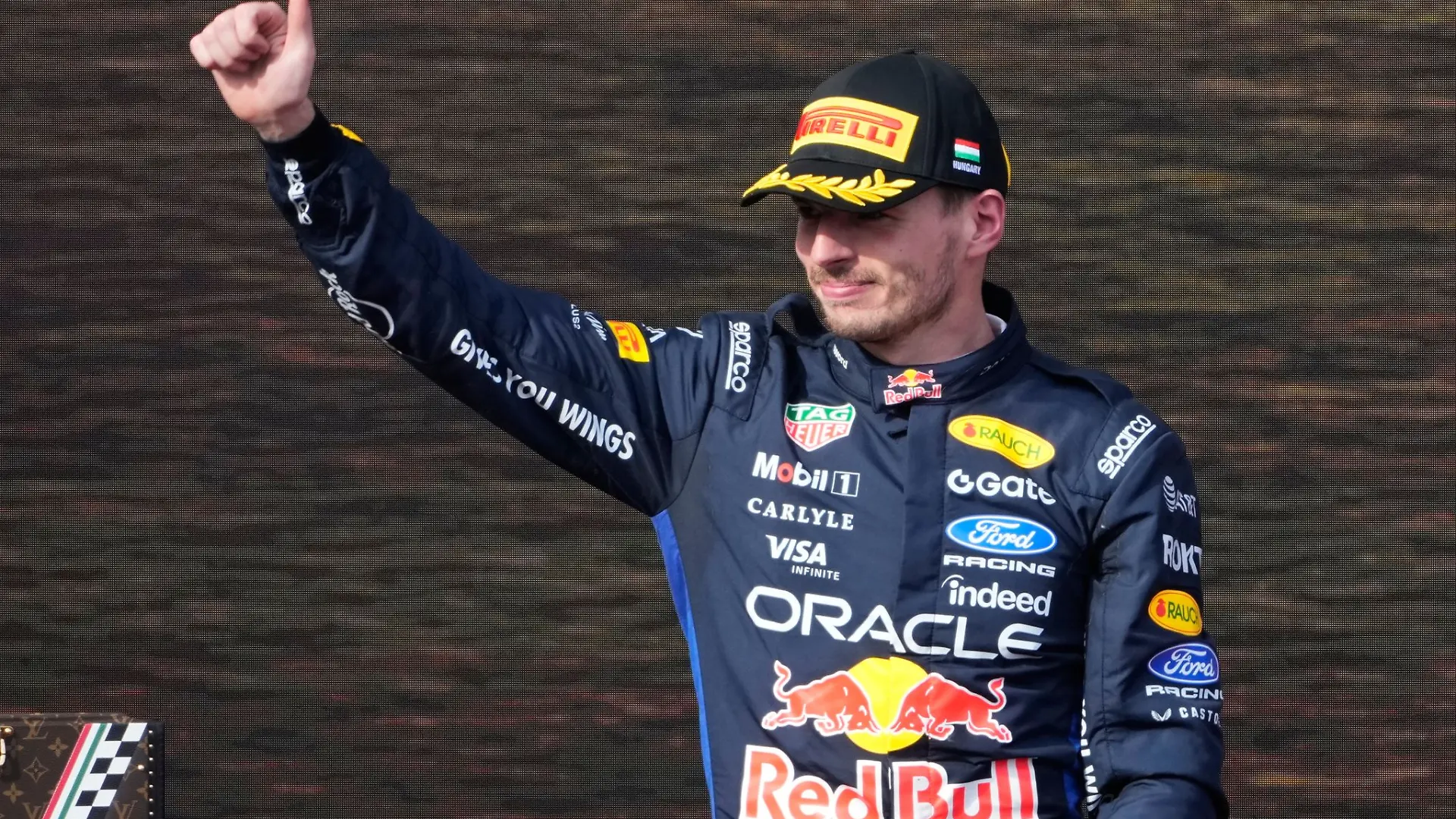 Max Verstappen bleibt bis 2030 bei Red Bull. (Archivbild)