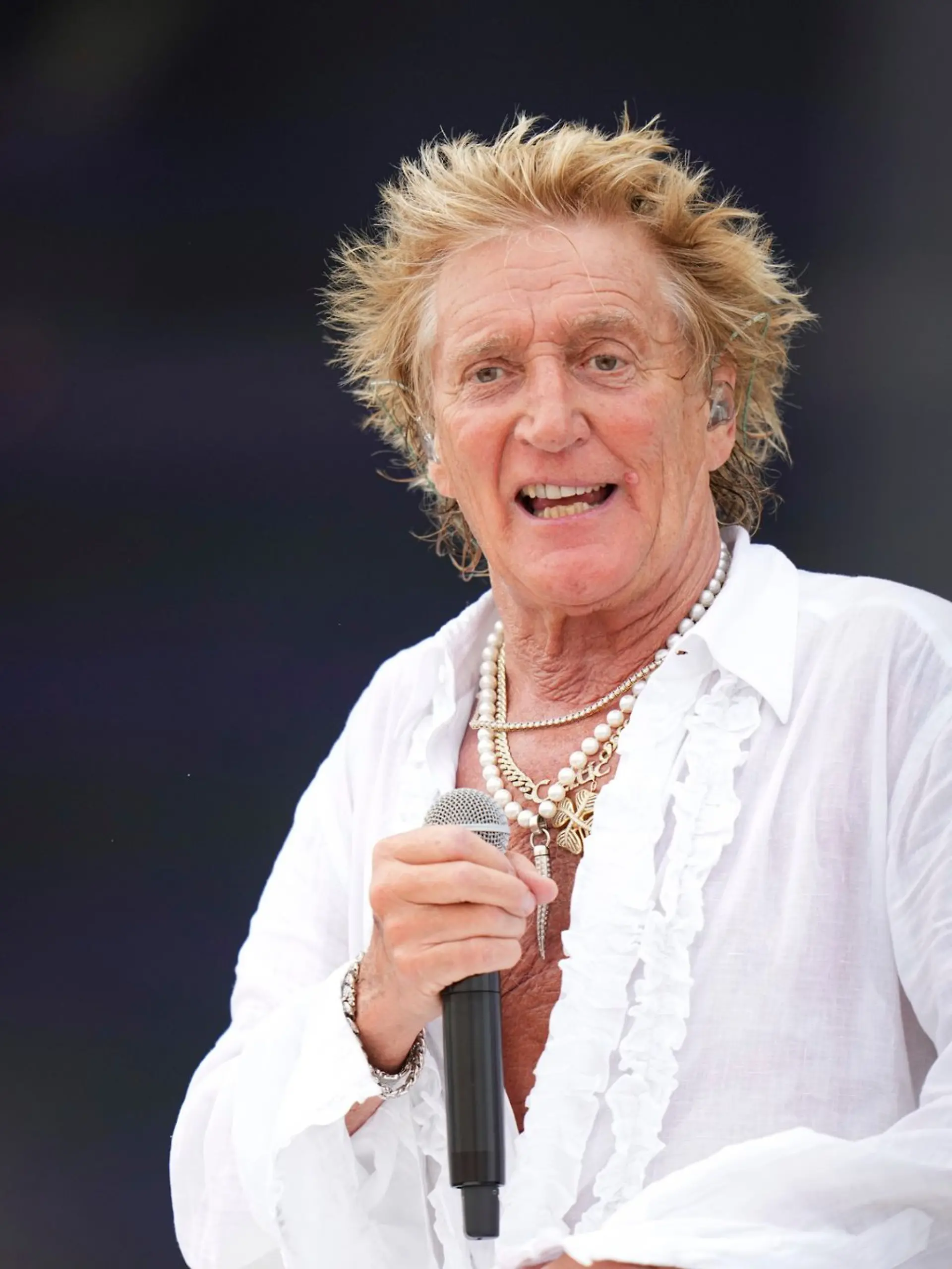 "Mir geht es schon viel besser", teilte Rod Stewart mit. (Archivbild)
