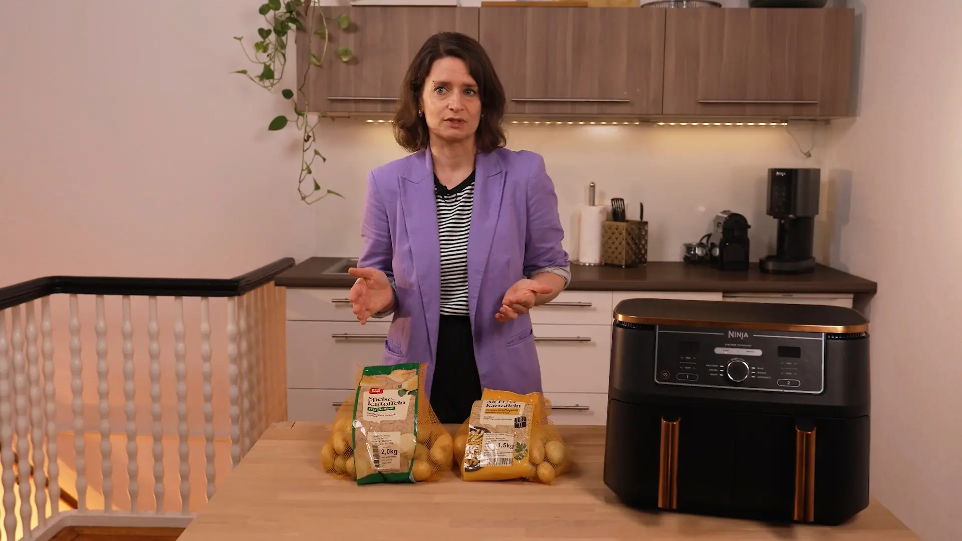 Airfryer-Produkte im Test: Lohnt sich der teure Aufschlag wirklich? Preisaufschlag im Supermarkt