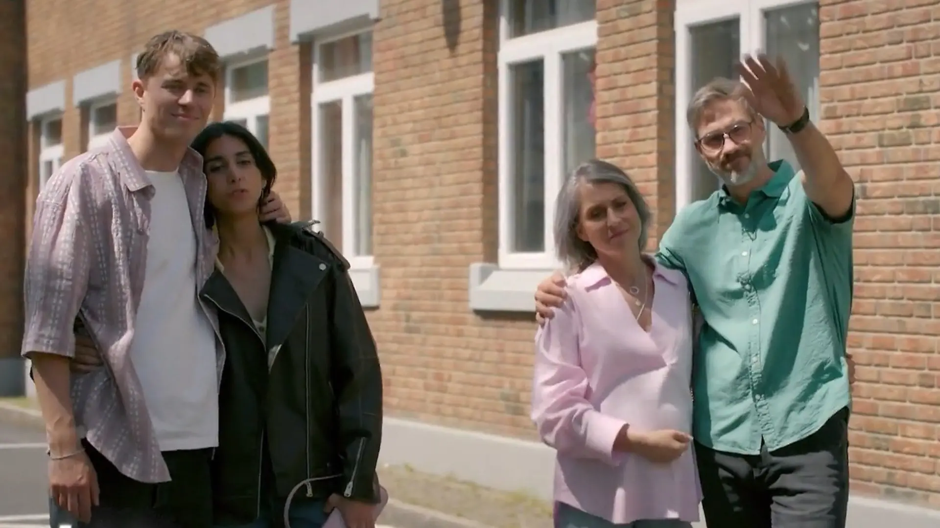 Diese beiden Stars verlassen die Serie Achtung, AWZ-Spoiler!