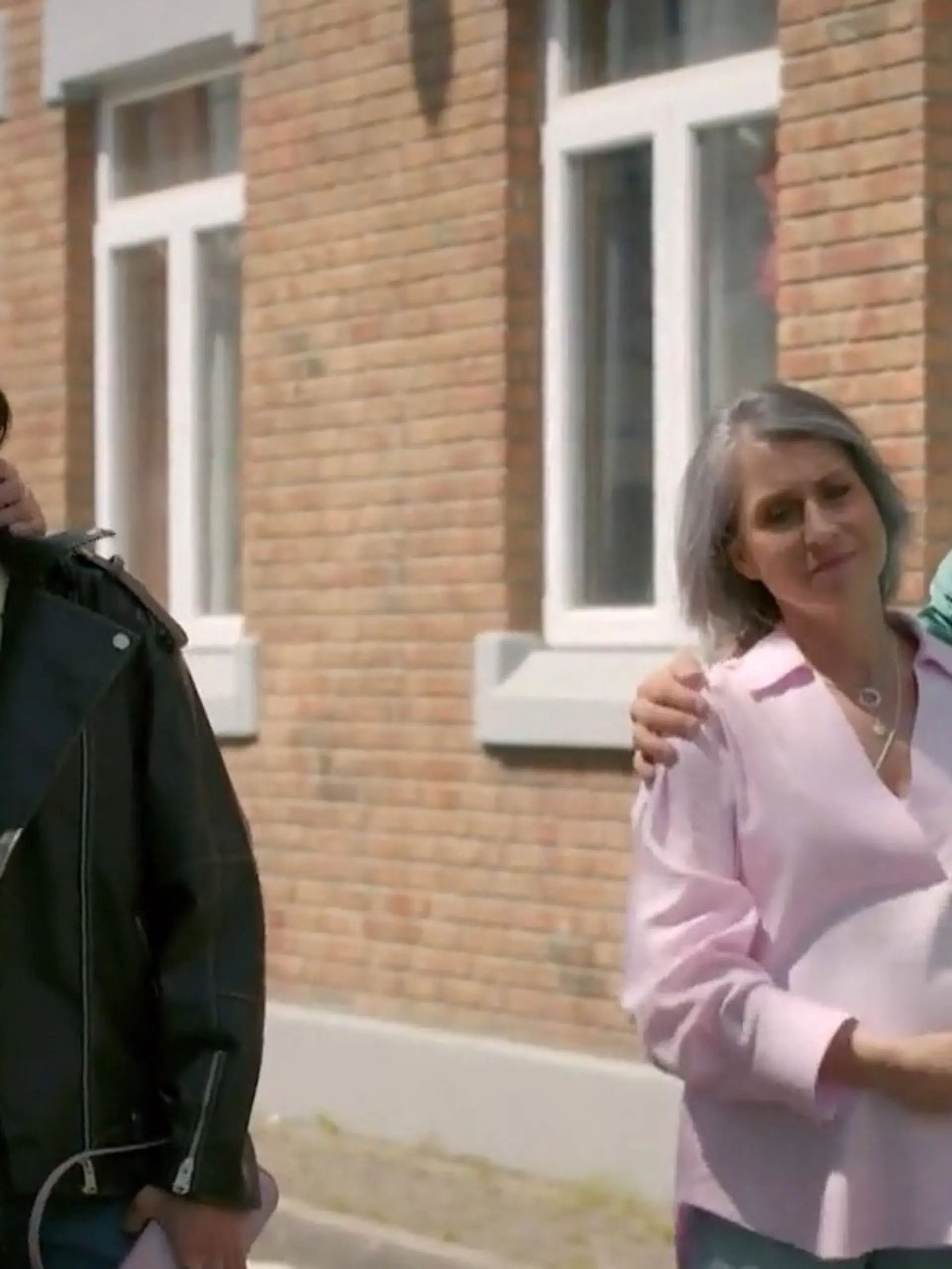 Bild zu: "Diese beiden Stars verlassen die Serie"