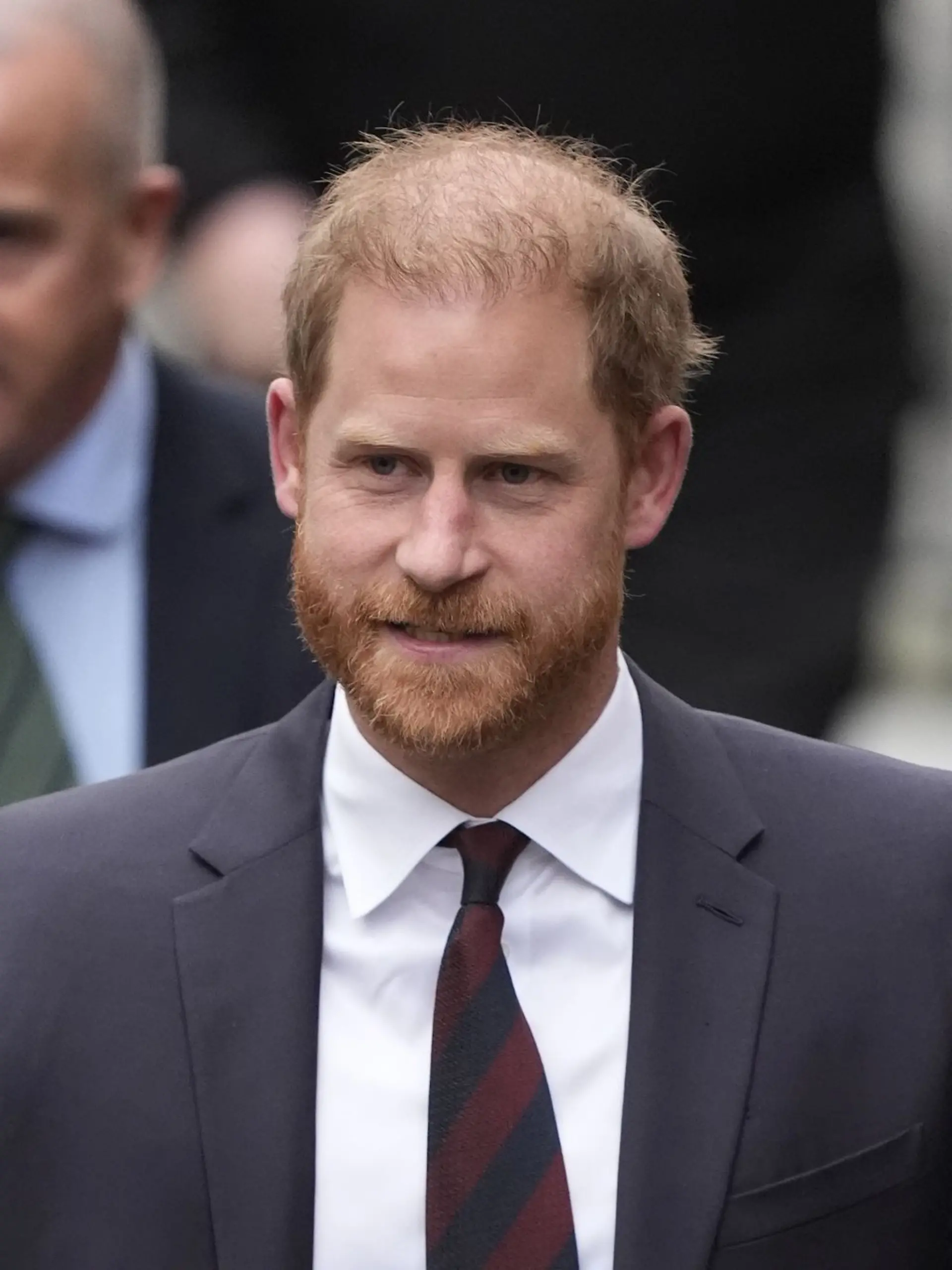 Bild zu: "Prinz Harry plant spektakuläres Comeback in schwindelerregender Höhe"