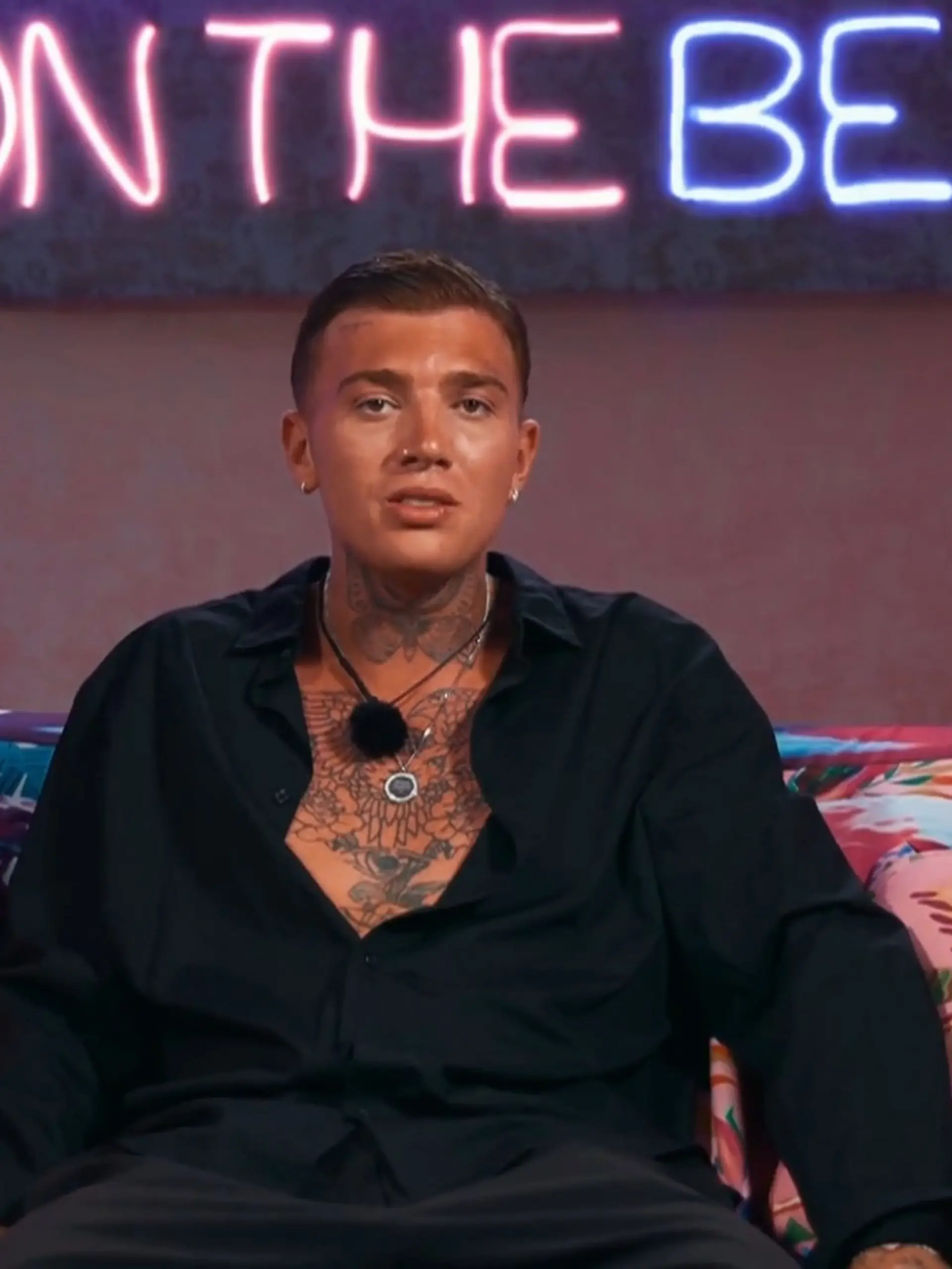 Bild zu: "„Werde radikalen Sex haben!" Guiliano bei „Ex on the Beach" eiskalt verarscht"
