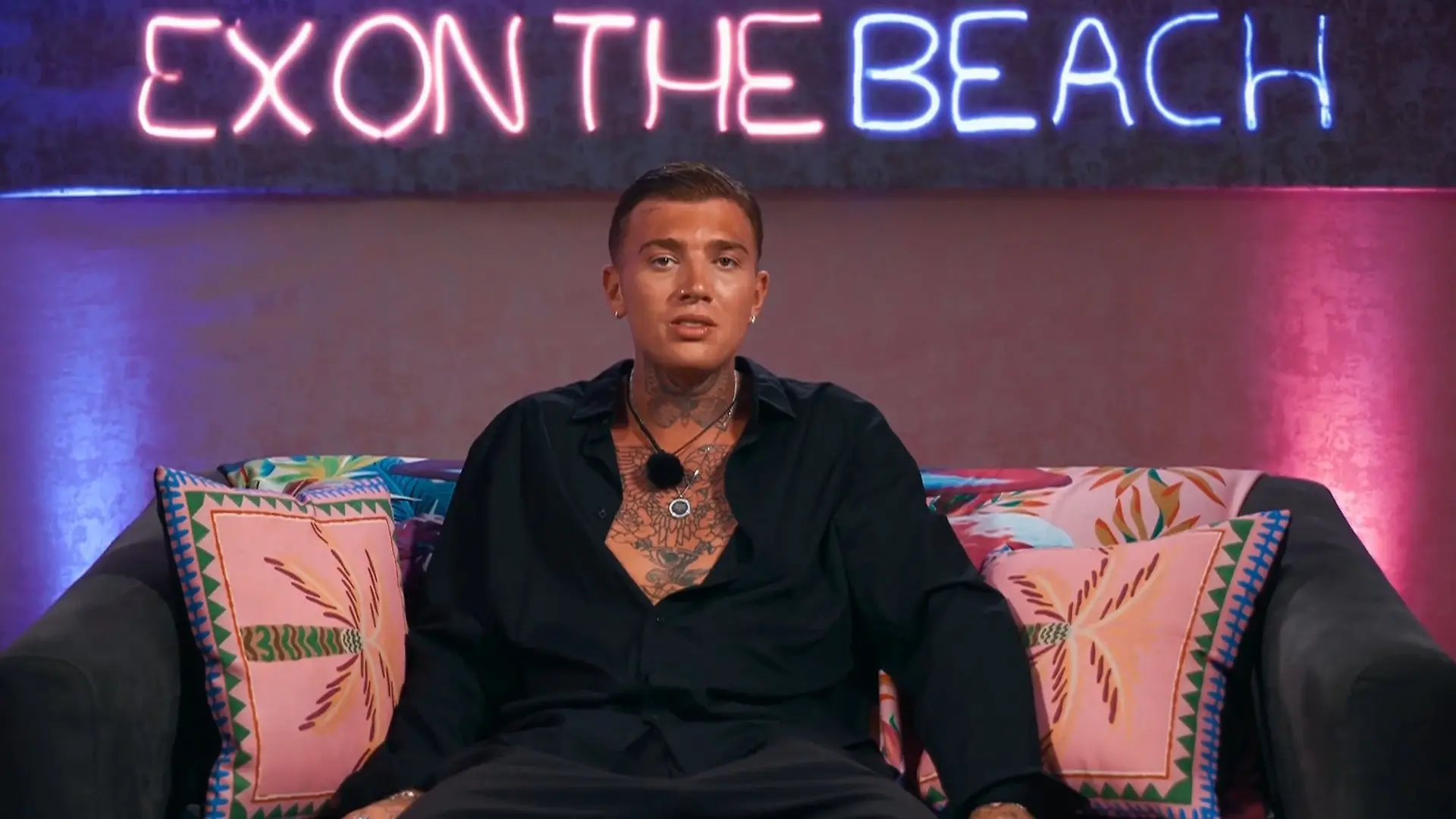 „Werde radikalen Sex haben!" Guiliano bei „Ex on the Beach" eiskalt verarscht Bei Asena versteht er keinen Spaß