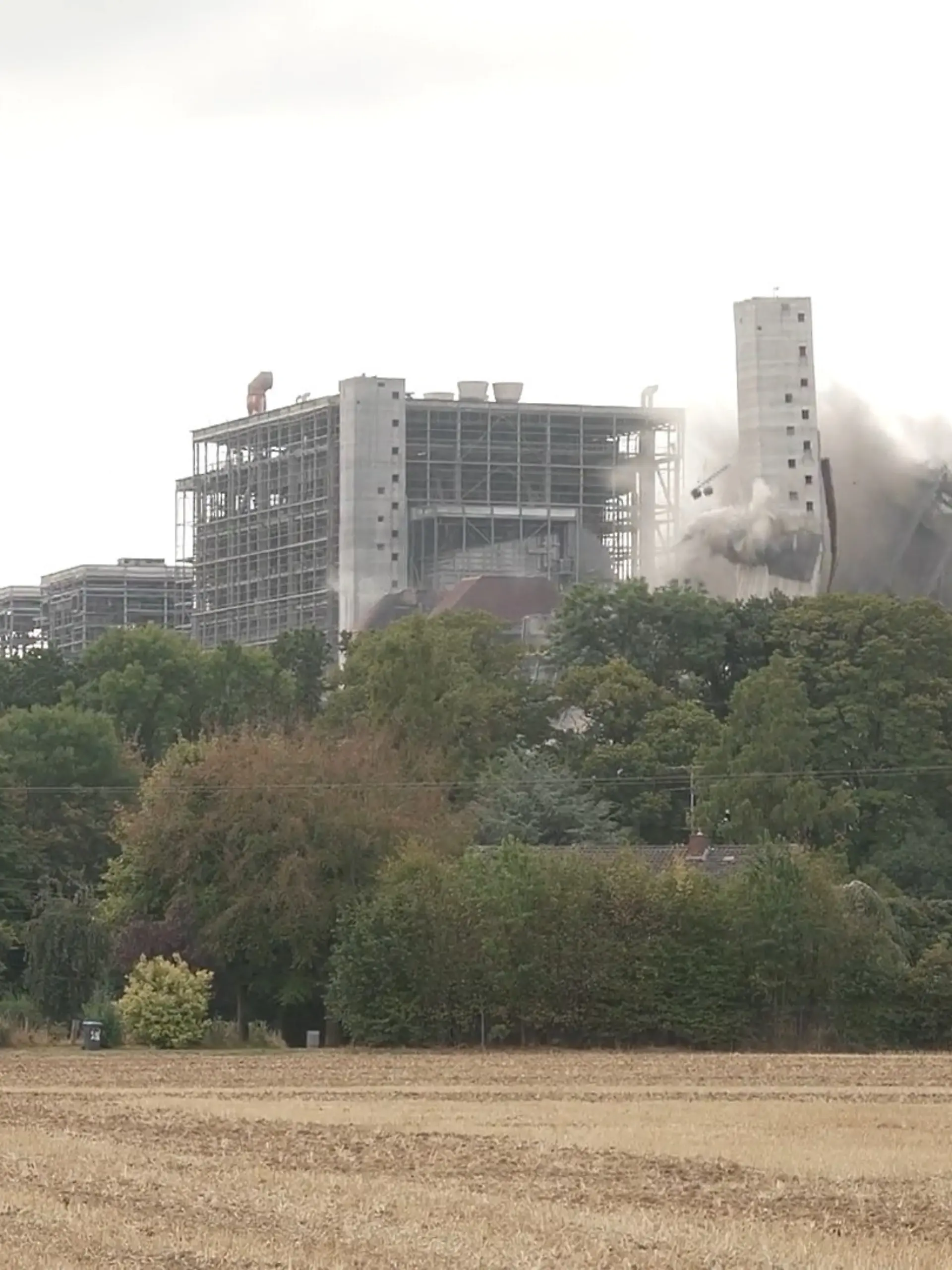 Bild zu: "Großer Knall in Voerde"