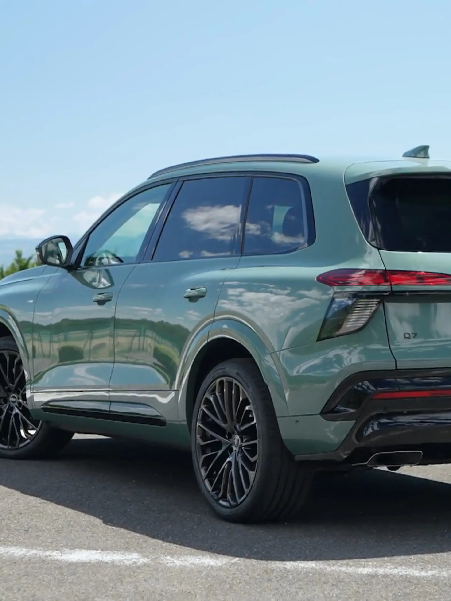 Bild zu: "Andreas Jancke testet den neuen Q7 in den Alpen"