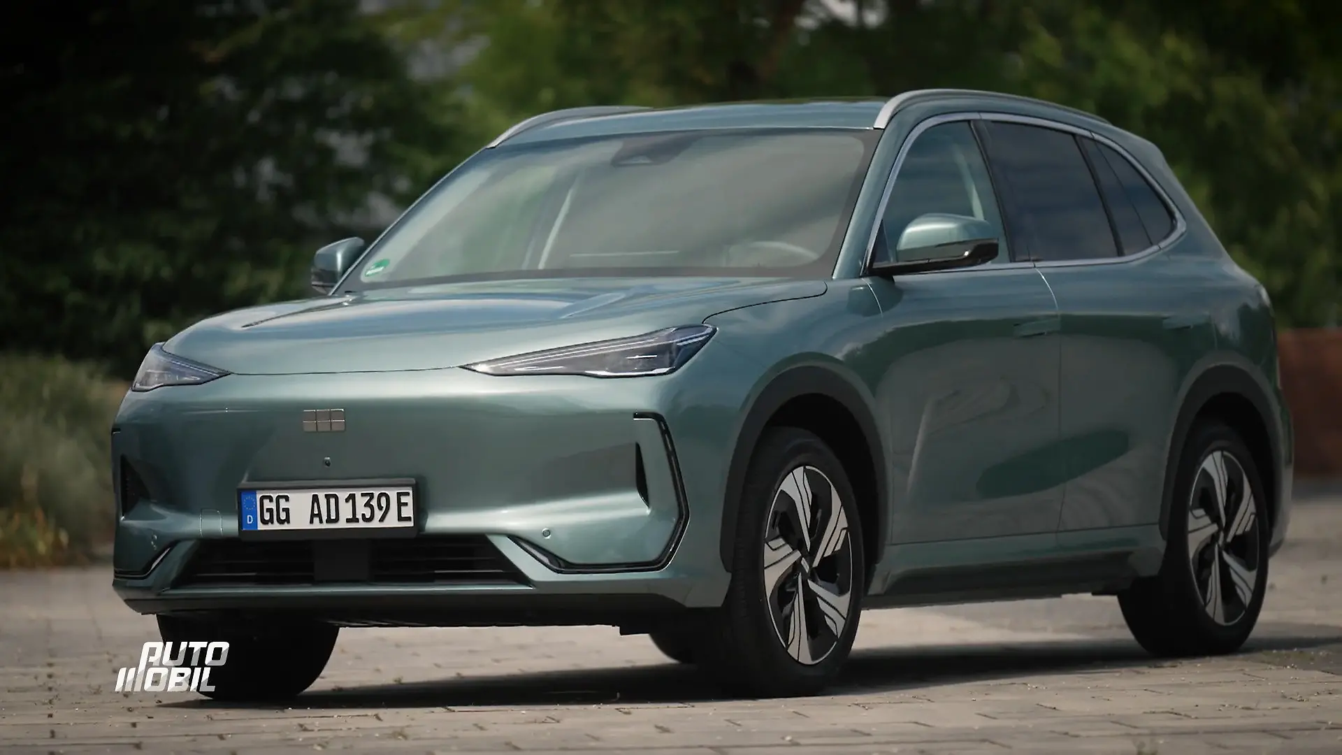 Lance David Arnold zeigt Geelys erste eigene Europa-Modelle Geely greift Europa an