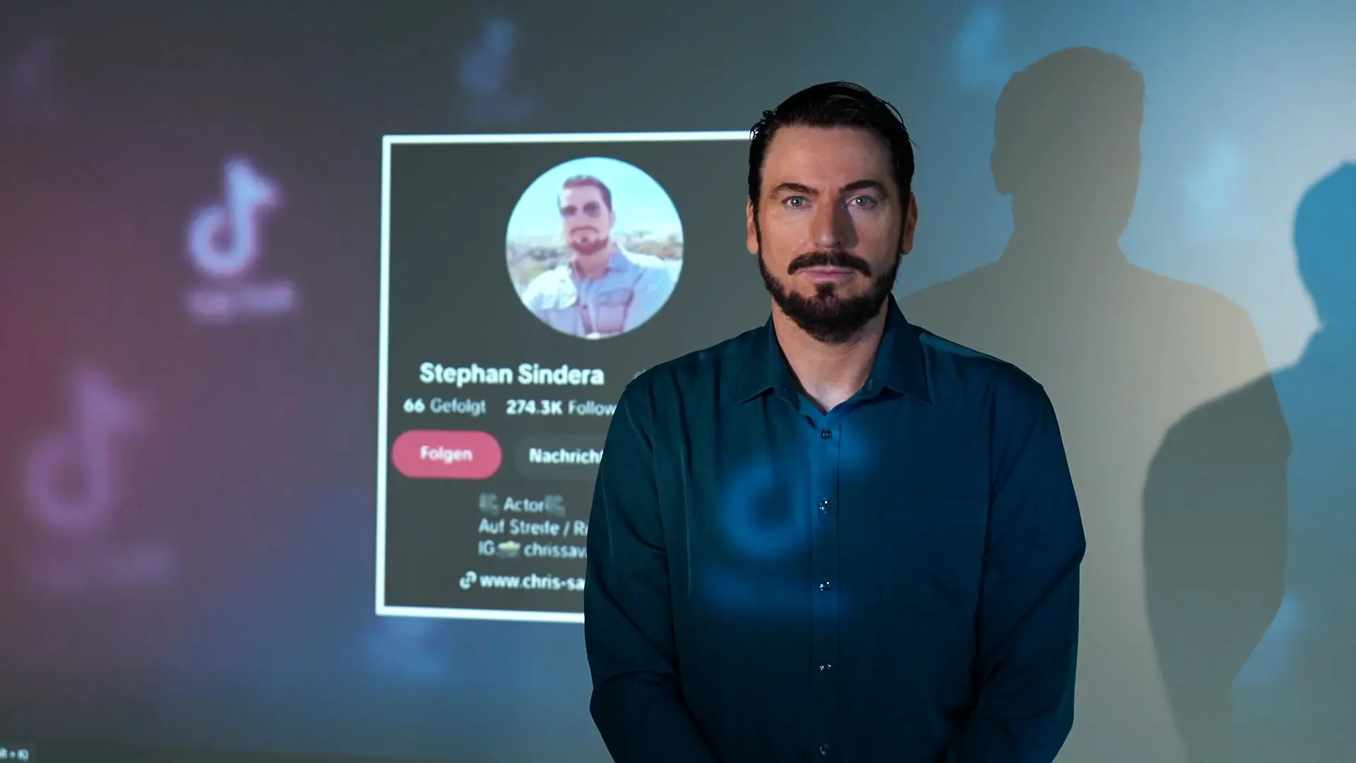 Chris Savaj – im TV bekannt als Stephan Sindera – wird zur Zielscheibe von Love-Scamming.