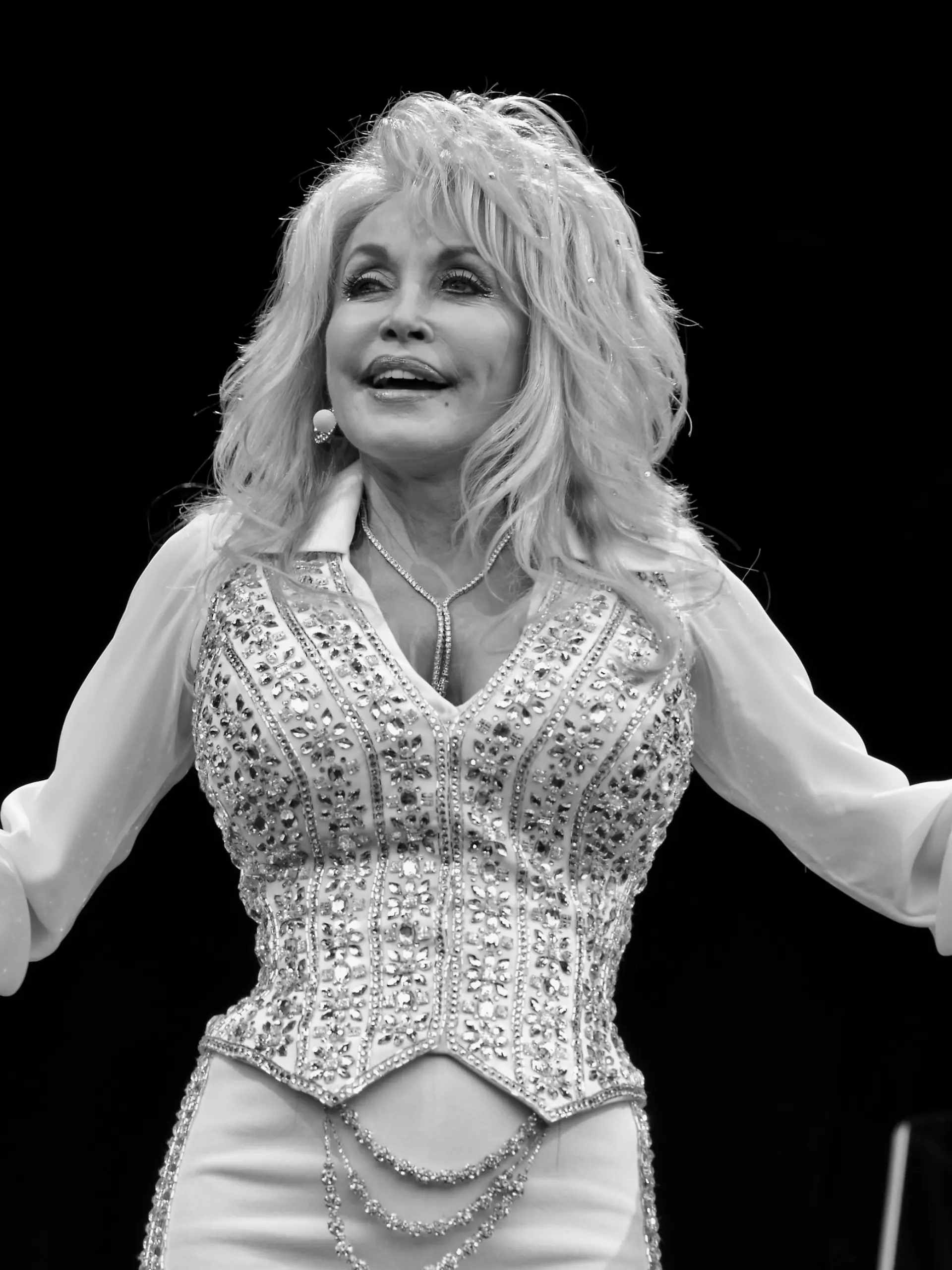 Trotz einer Krebserkrankung schmiedete Dolly Parton weiterhin Pläne. 