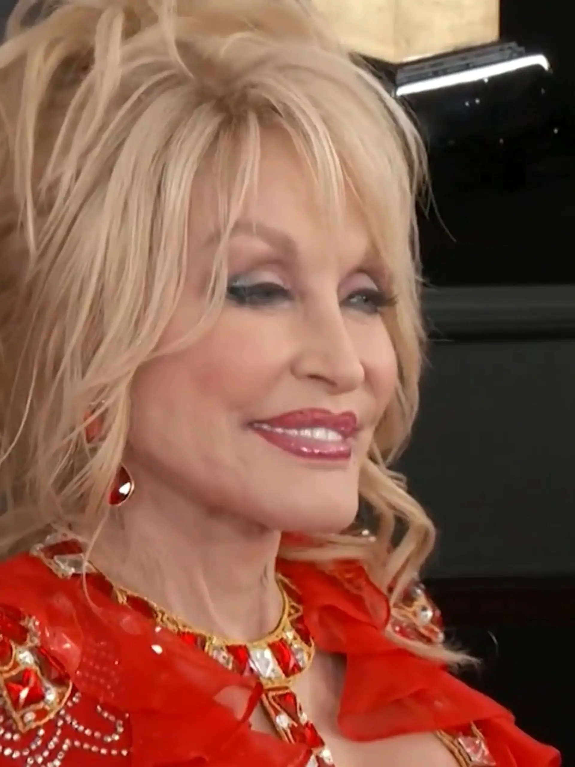 Bild zu: "Trauer um Dolly Parton! Country-Legende stirbt mit 80 Jahren"