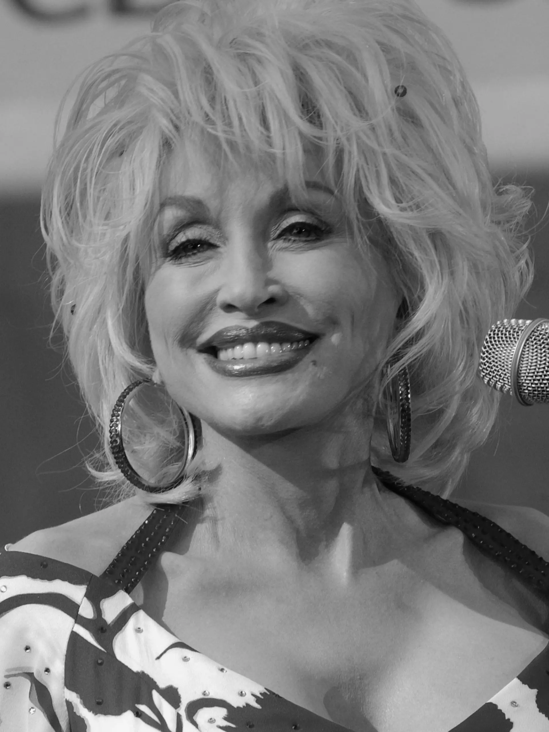 Die Country-Legende Dolly Parton ist verstorben. 