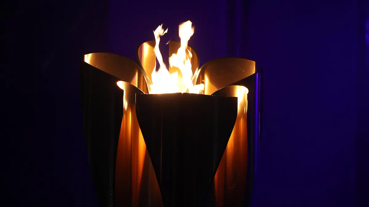 June 30, 2021, Yokohama, Japan - Olympic flame is displayed on a cauldron at a Tokyo 2020 Olympics torch relay event in Yokohama, suburban Tokyo on Wednesday, June 30, 2021. 00 xWorldwide PUBLICATIONxNOTxINxJPN 0123640234st