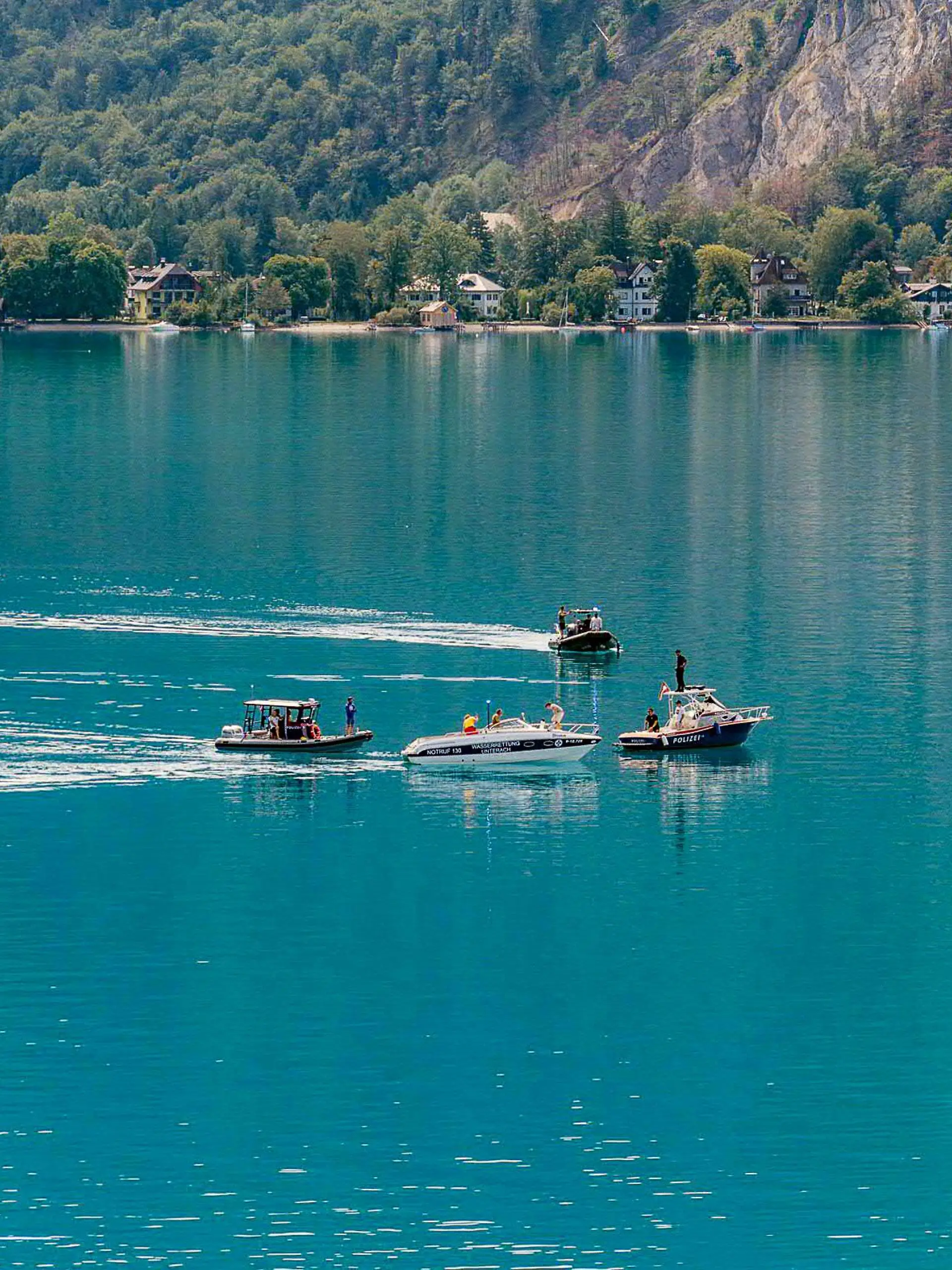 Kleinflugzeug in Attersee in Österreich gestürzt