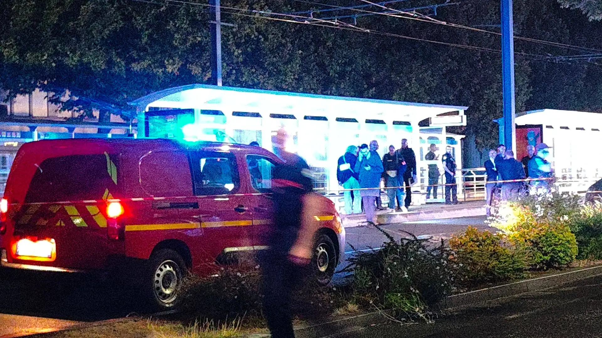A car plowed into a crowd waiting at a bus stop in front of the Caen train station around 10:30 p.m. on Wednesday, August 26, in Caen. Léopold Picot, Radio France. Maxppp. Léopold Picot, Radio France. Maxppp, August 27, 2026 A car plowed into a crowd waiting at a bus stop in front of the Caen train station around 10:30 p.m. on Wednesday, August 26, in Caen, Caen, France, Aug. 27, 2026 A car deliberately drove into a group of about a dozen pedestrians near the Caen train station in Calvados on Wednesday, August 26, 2026. Two people were killed and nine injured. An individual of Russian origin drove his vehicle into a group of around ten people on Wednesday, August 26, at approximately 10 p.m., in the area near the train station. The alleged PUBLICATIONxNOTxINxFRAxBELxSUIxUK Copyright: xRadioxFrance/MaxpppxLÃ opoldxPicotx RF20260827854 RF20260827_4