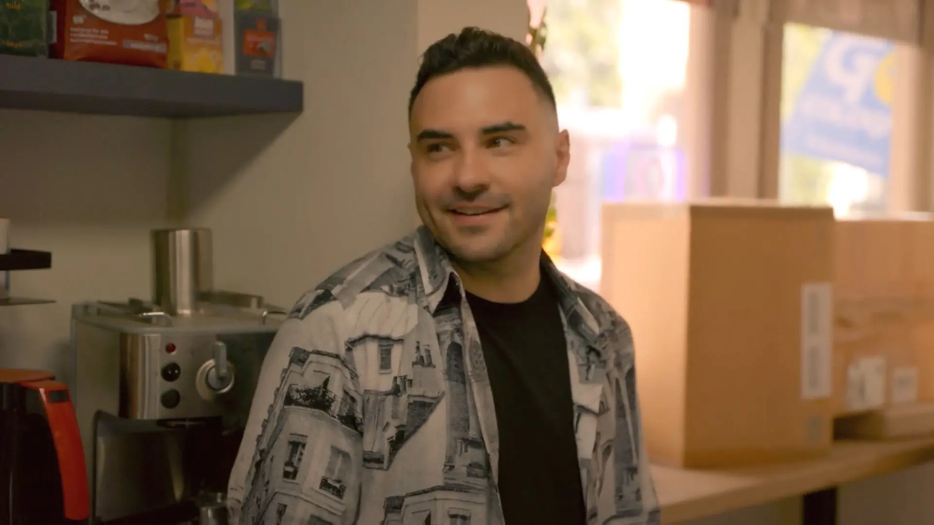 Nach ihrem überraschenden Sex glaubt Easy wieder an eine Zukunft mit Ringo „Unter uns“-Folge vom 09.09.26 auf RTL+