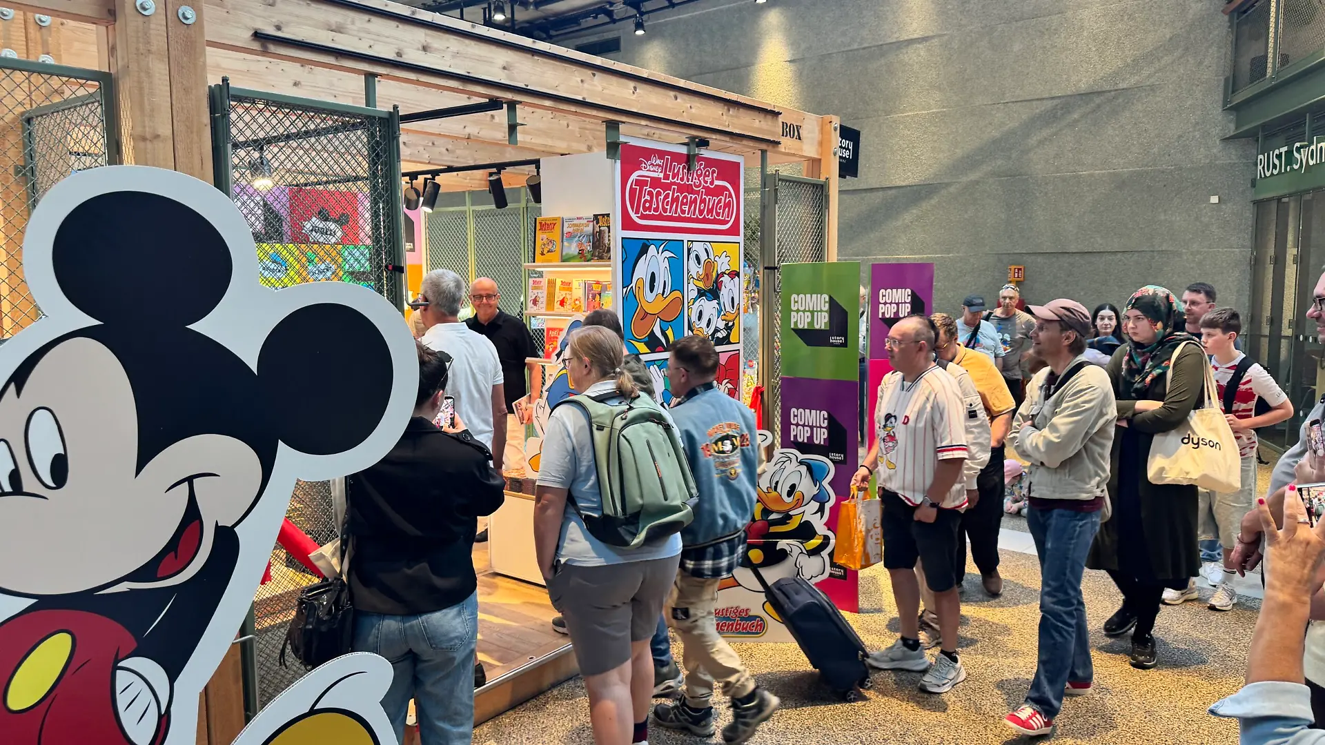 Zum Micky Maus-Jubiläum gibt es einen besonderen Pop-up-Store in Berlin.