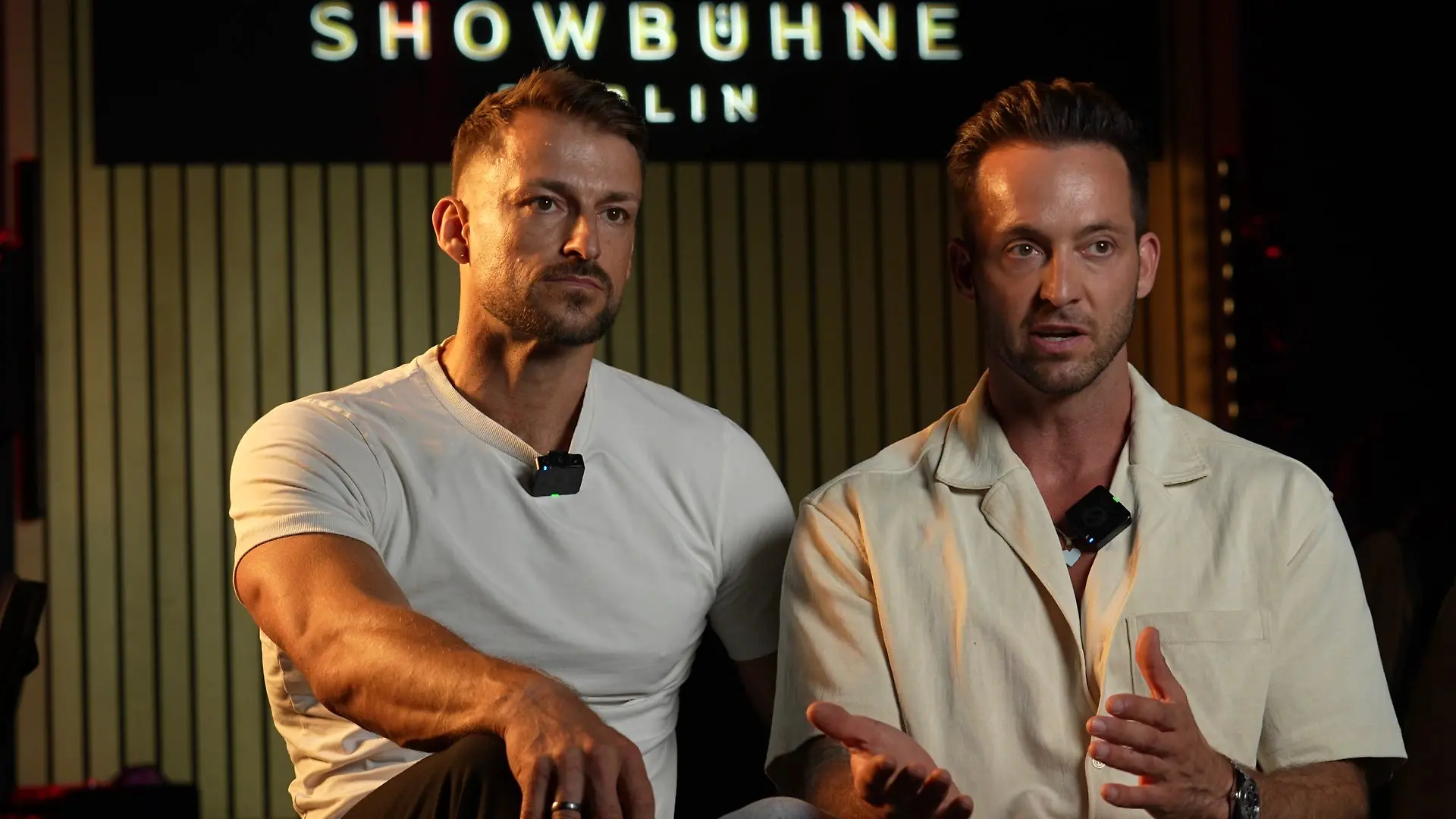 Die „SIXX PAXX”-Gründer Basitan Maan (l.) und David Farell (r.) distanzieren sich von Aaron Cooper.