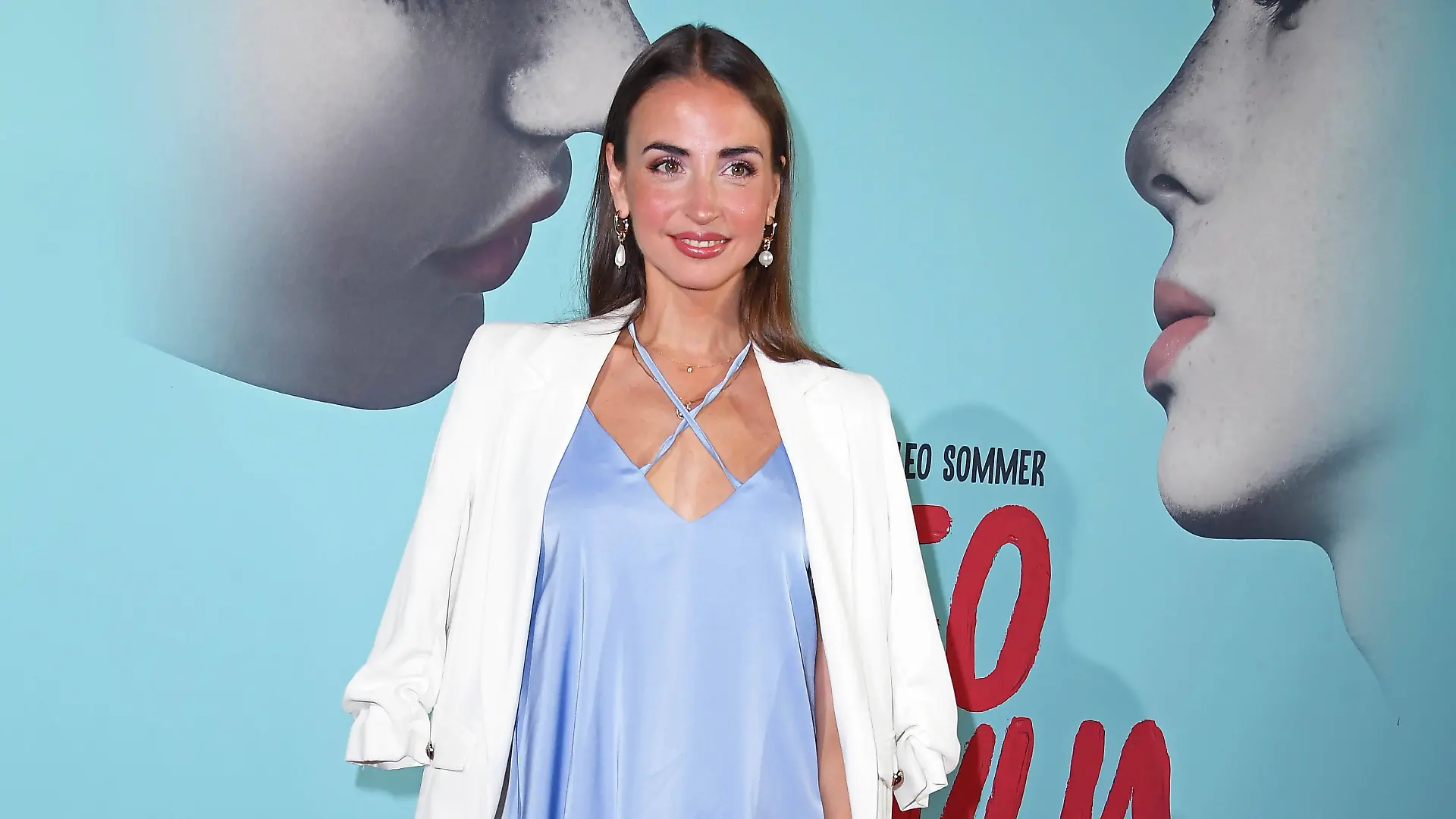 Ekaterina Leonova auf roten Teppich bei der Musical-Premire von „Romeo & Julia – Liebe ist alles”