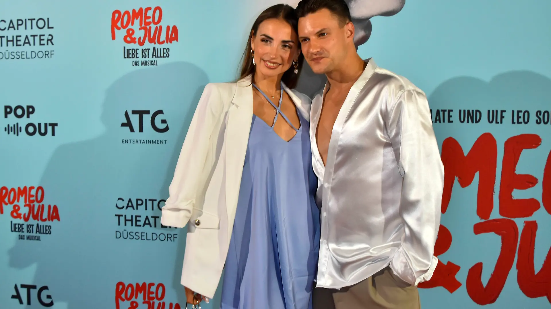 Liebespremiere! Ekaterina Leonova zeigt sich erstmal mit ihrem Freund Ilya auf dem roten Teppich. 