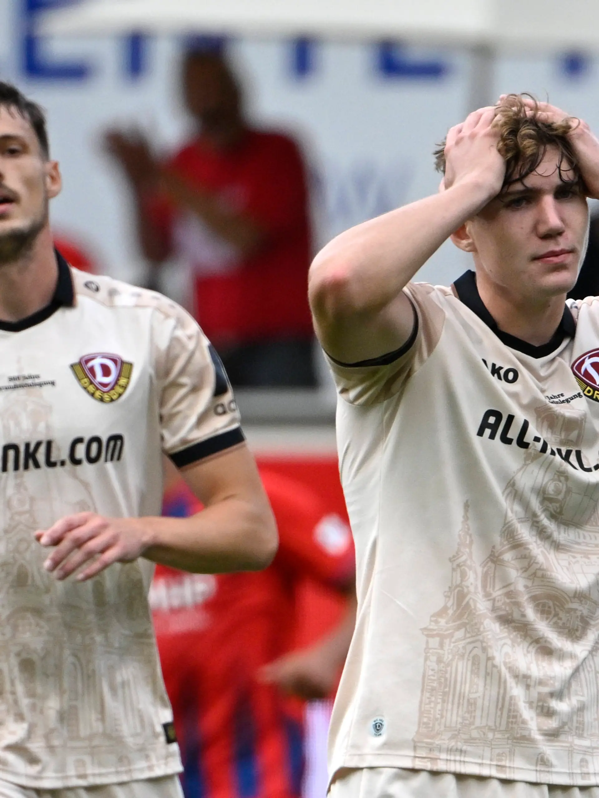 TOR zum 2:2 Eigentor Friedrich Mueller SG Dynamo Dresden SGD 42 Ahmet Muhamedbegovic SG Dynamo Dresden SGD 17 kommt zum Trost enttaeuscht 1. FC Heidenheim 1846 FCH vs SG Dynamo Dresden SGD 29.08.2026 DFL REGULATIONS PROHIBIT ANY USE OF PHOTOGRAPHS AS IMAGE SEQUENCES AND/OR QUASI-VIDEO 1. FC Heidenheim 1846 FCH vs SG Dynamo Dresden SGD *** GOAL: 2-2 own goal by Friedrich Mueller SG Dynamo Dresden SGD 42 Ahmet Muhamedbegovic SG Dynamo Dresden SGD 17 scores a consolation goal, disappointed 1 FC Heidenheim 1846 FCH vs. SG Dynamo Dresden SGD August 29, 2026 DFL REGULATIONS PROHIBIT ANY USE OF PHOTOGRAPHS AS IMAGE SEQUENCES AND/OR QUASI-VIDEO 1 FC Heidenheim 1846 FCH vs. SG Dynamo Dresden SGD