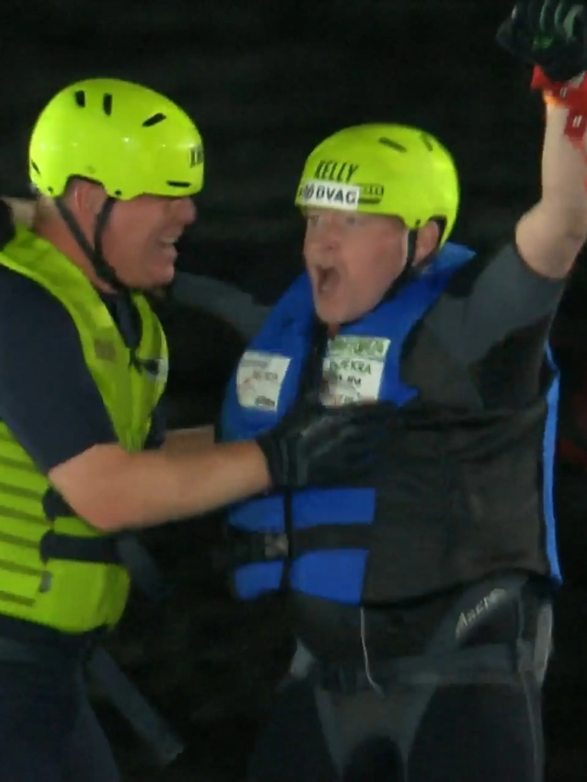 Bild zu: "Knossi und Kelly siegen im Staffel Duell"