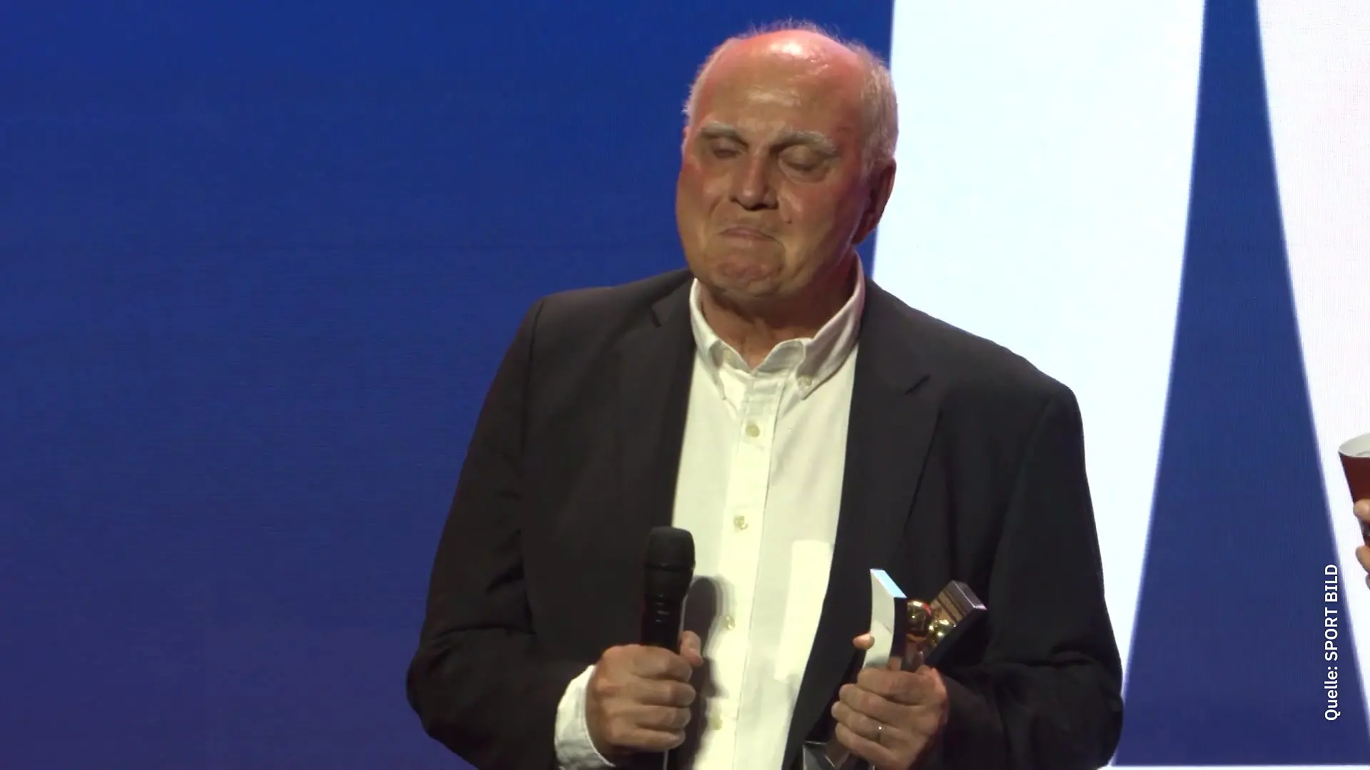 Bild zu: "Eine Erinnerung an 2014 bringt Hoeneß aus der Fassung"