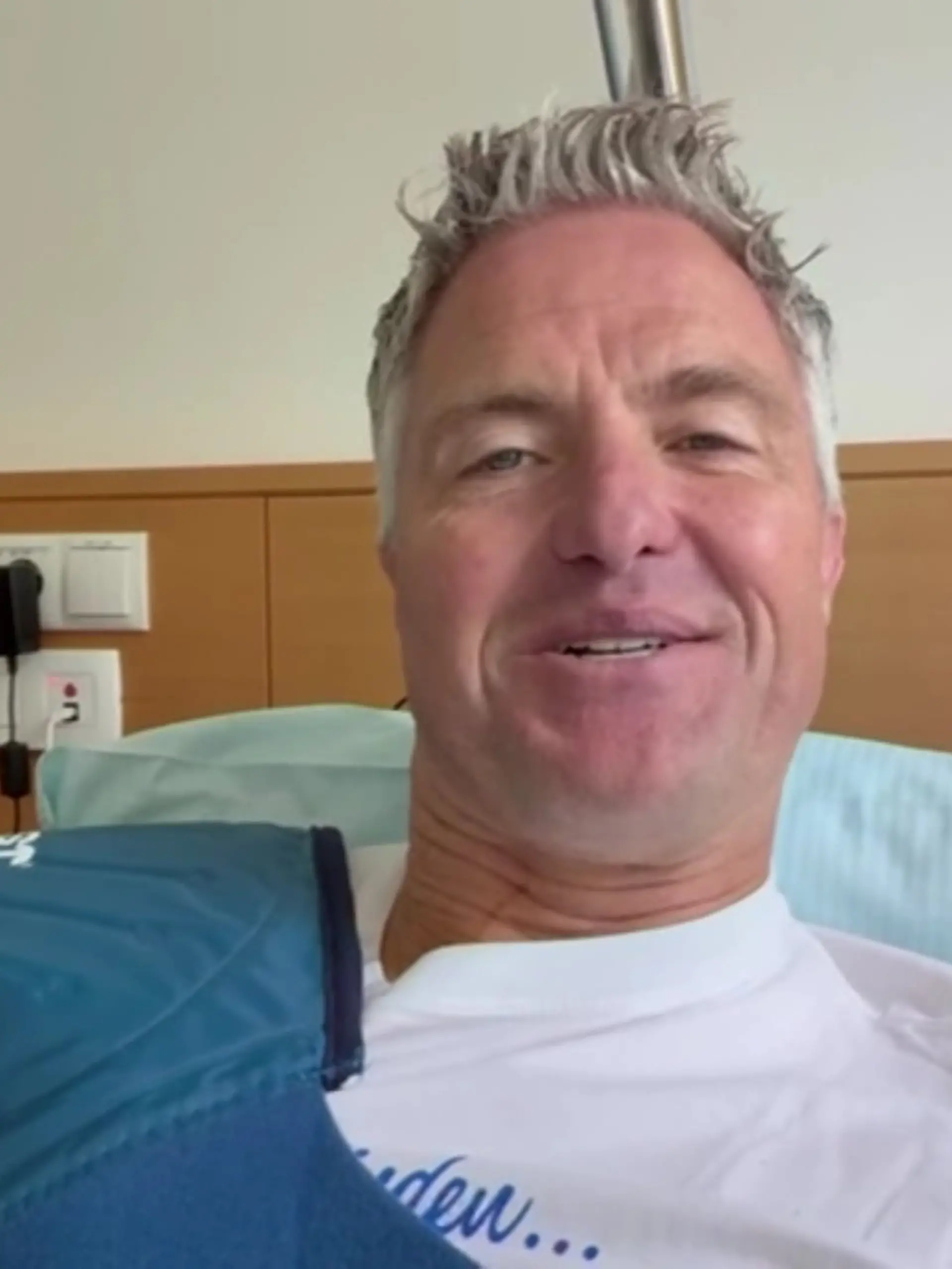 Nach seinem Unfall bei der RTL-„Jetski Star WM“ meldet sich Ralf Schumacher nach seiner Schulter-OP aus dem Krankenhaus. 