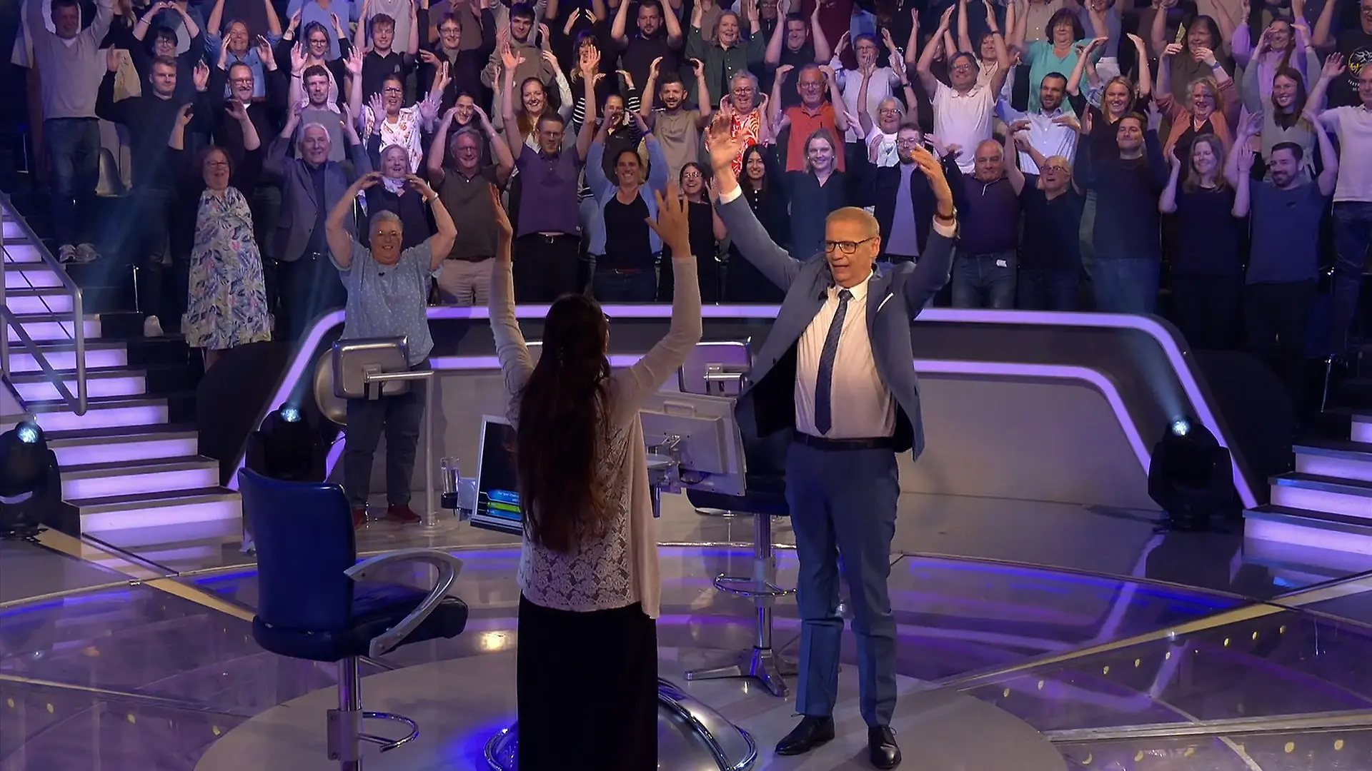 Auch Jauch macht mit! Plötzlich lachen alle bei „Wer wird Millionär?" – wegen IHR Kandidatin überrascht Studio