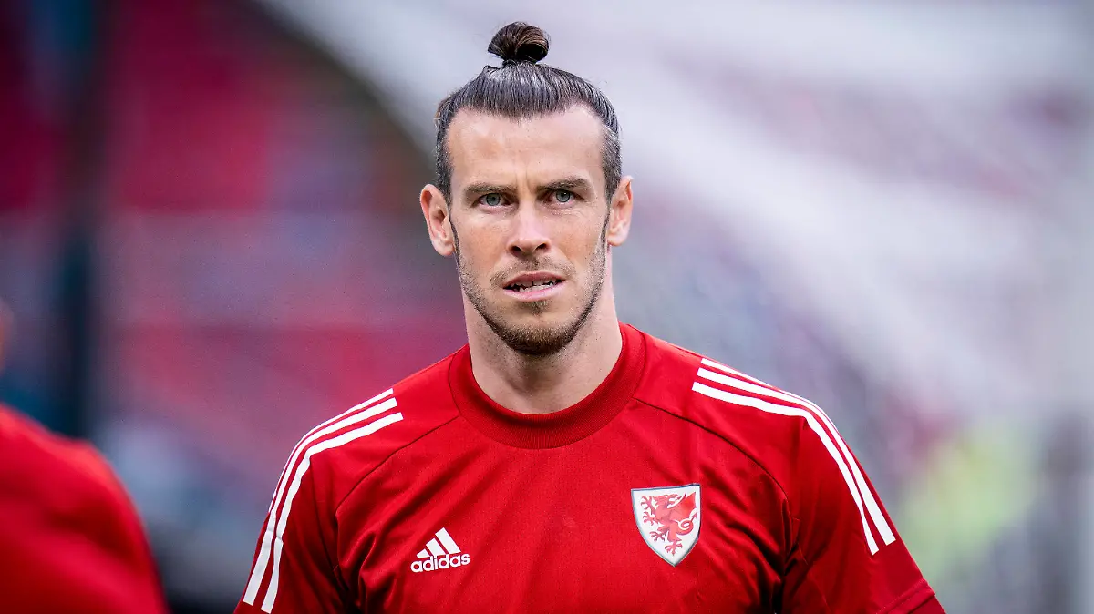 EURO 2021, Nationalteam Wales Training Gareth Bale under Wales traening paa Amsterdam ArenA i Holland fredag den 25. juni 2021. , Amsterdam Denmark *** Gareth Bale during Wales training at Amsterdam ArenA in the Netherlands on Friday 25 June 2021, Amsterdam Denmark PUBLICATIONxINxGERxSUIxAUTxONLY Copyright: Ritzau/Scanpix LiselottexSabroex COP103 spdk20210625-174303-L