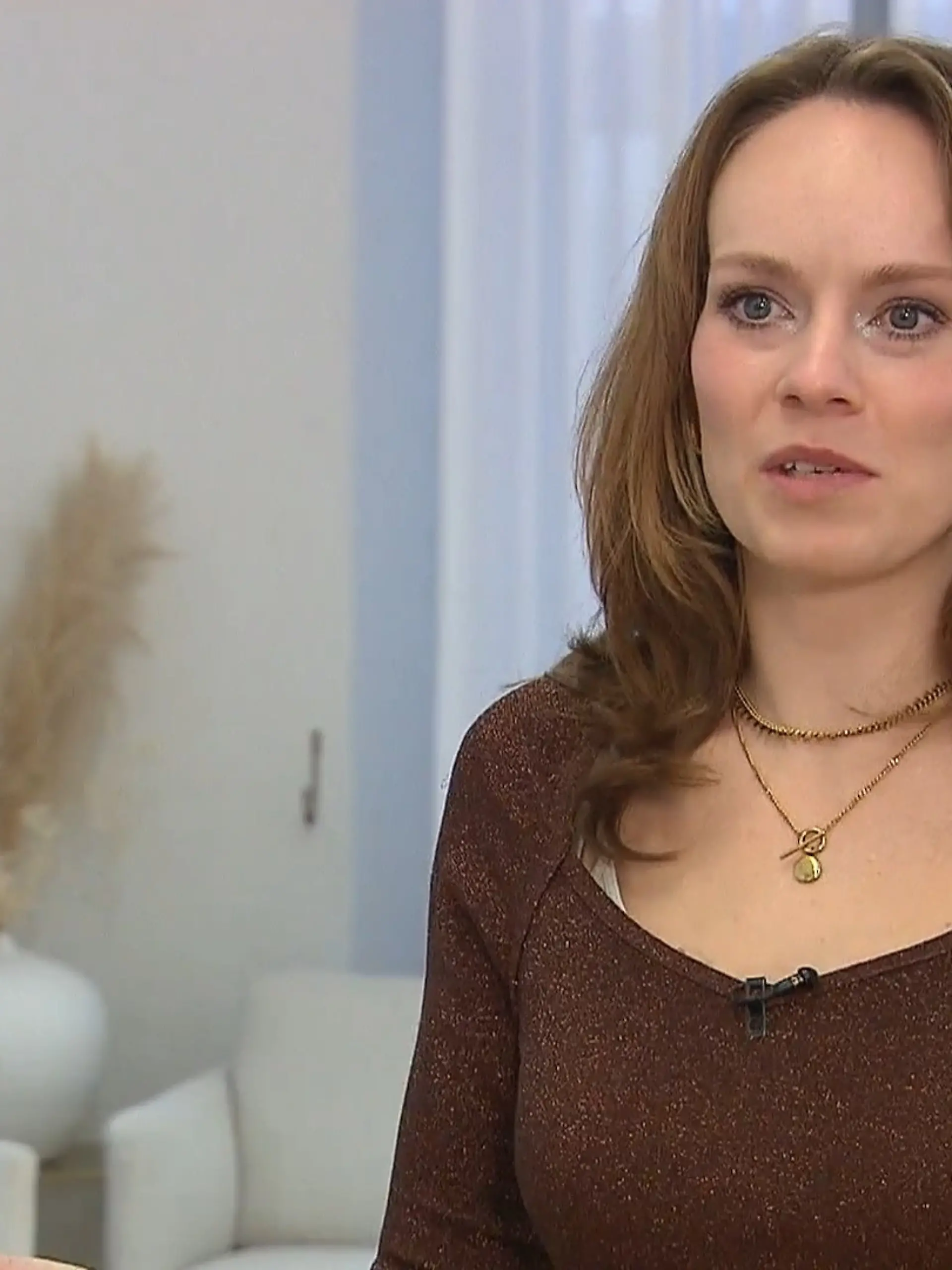 Bild zu: "Findet Lisa bei Elaine das Kleid zum Neuanfang?"